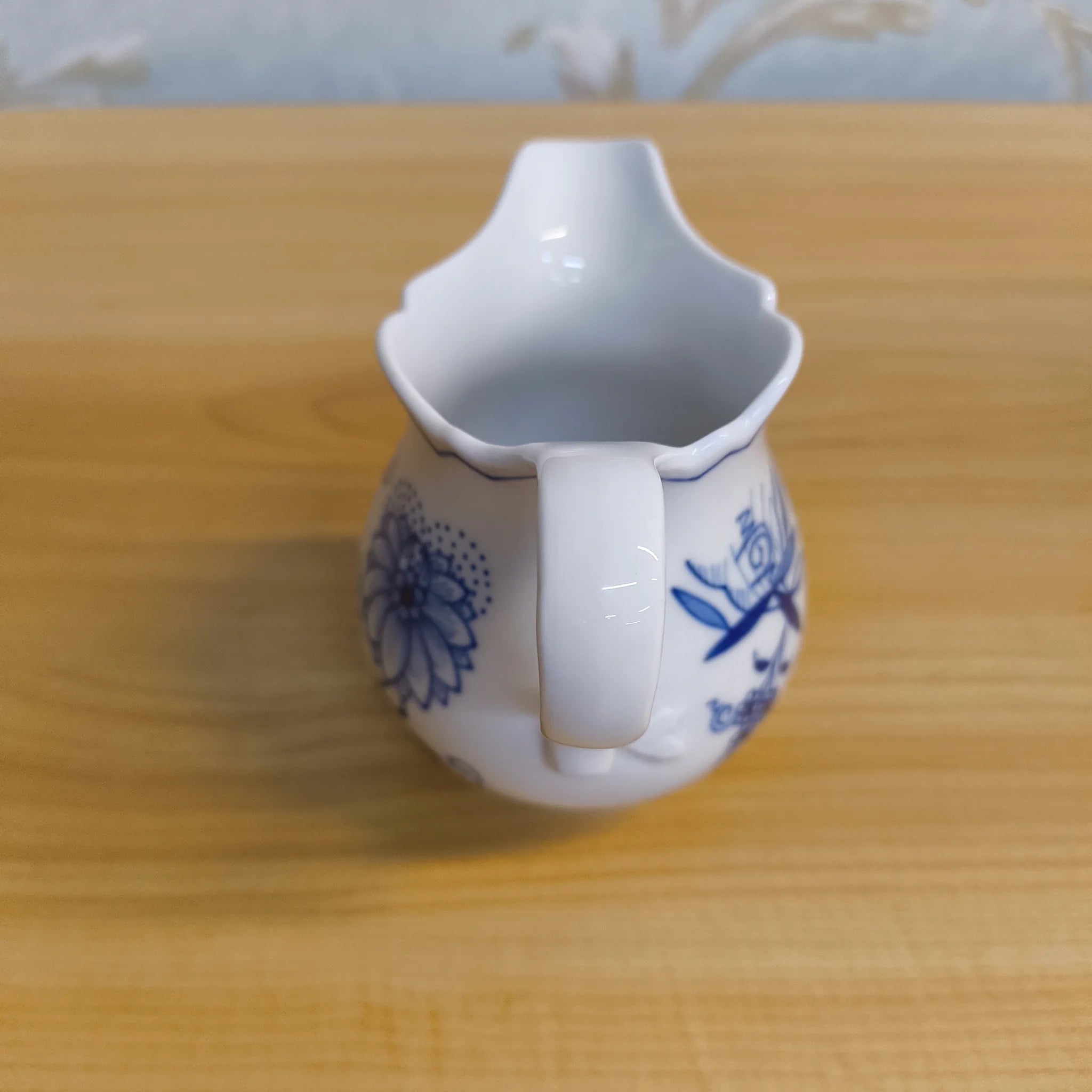 【リユース】 ティーセット (ティーポット, クリーマー, シュガーポット) / Meissen (マイセン) / Blue Onion / 推定20C後期 / 磁器 / ドイツ