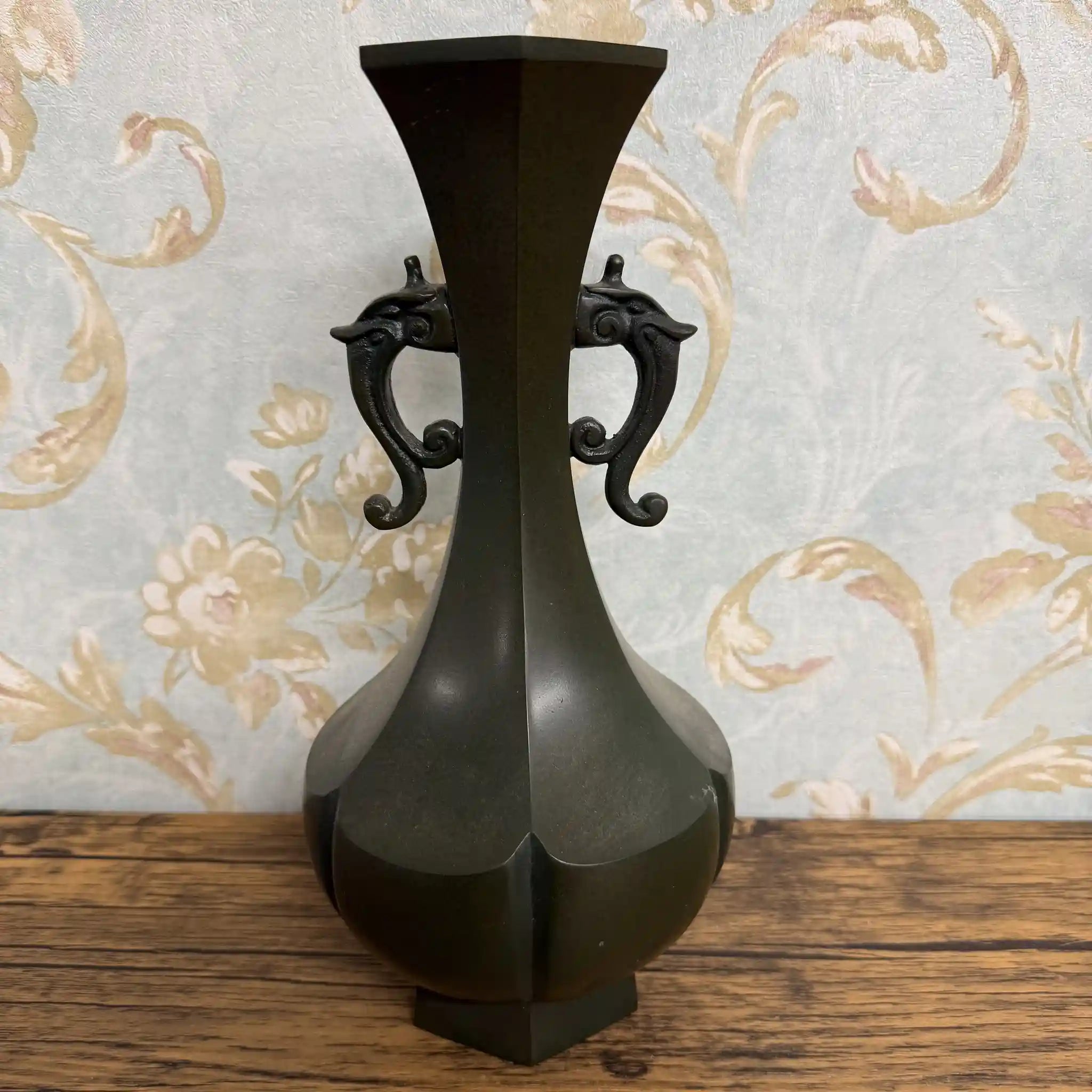 【リユース】 花瓶 / 高岡銅器(推定) / 青銅 / 日本 / 双耳装飾, 青銅鋳物