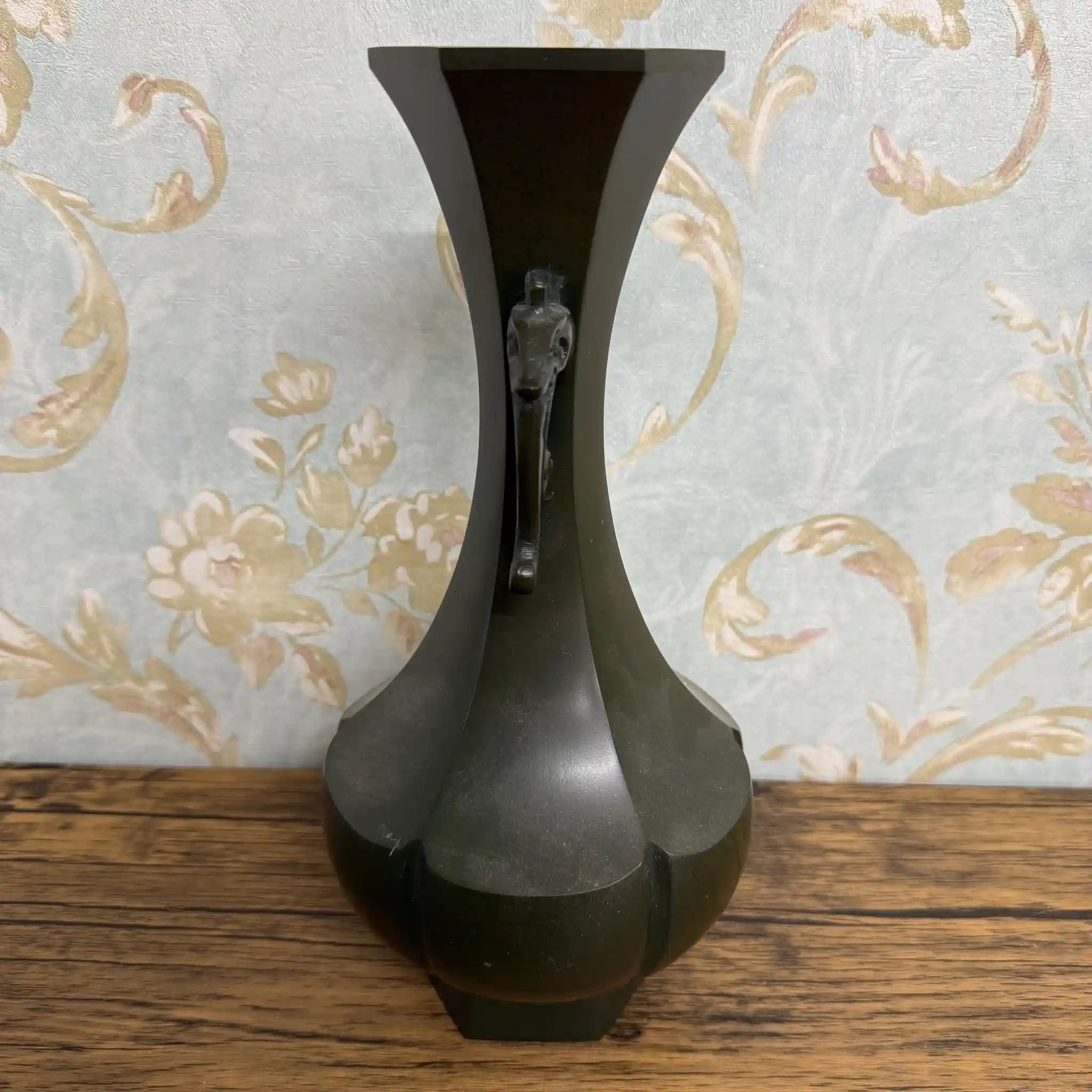 【リユース】 花瓶 / 高岡銅器(推定) / 青銅 / 日本 / 双耳装飾, 青銅鋳物