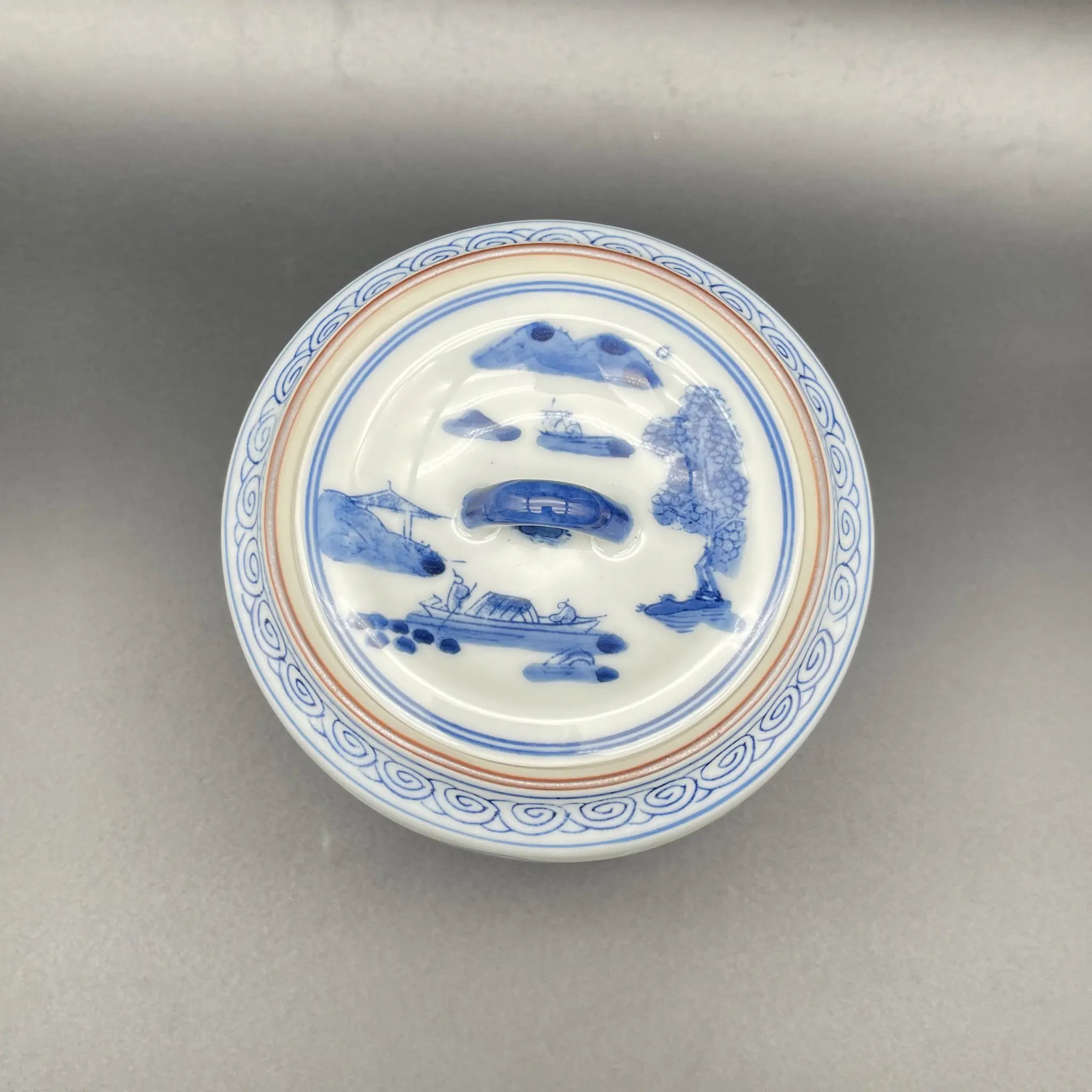 【骨董品】 茶道具一式 / 茶棚,茶碗,茶入れ,薄茶 ,茶筅,茶杓,建水,蓋置,箱,未使用