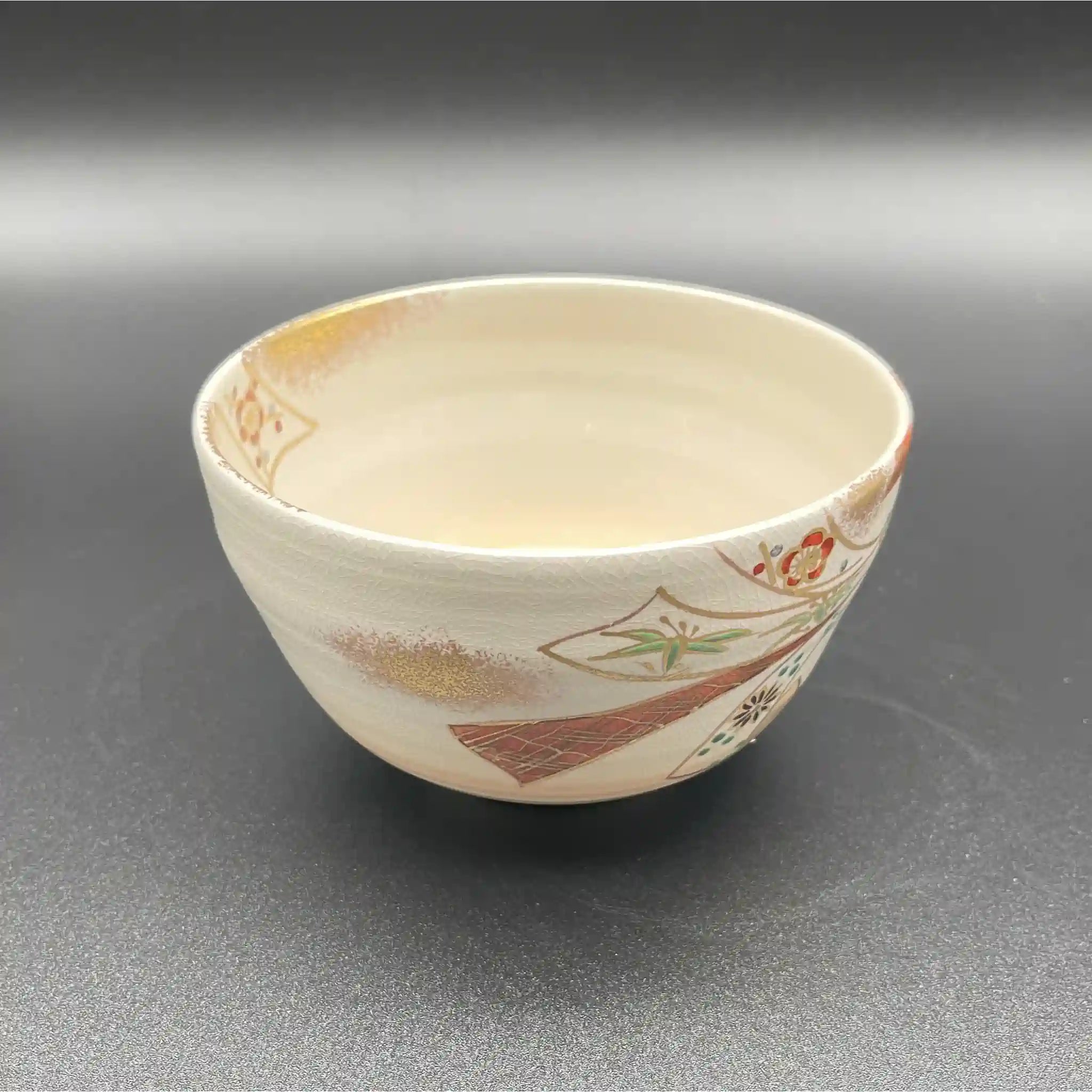 【骨董品】 茶道具一式 / 茶棚,茶碗,茶入れ,薄茶 ,茶筅,茶杓,建水,蓋置,箱,未使用