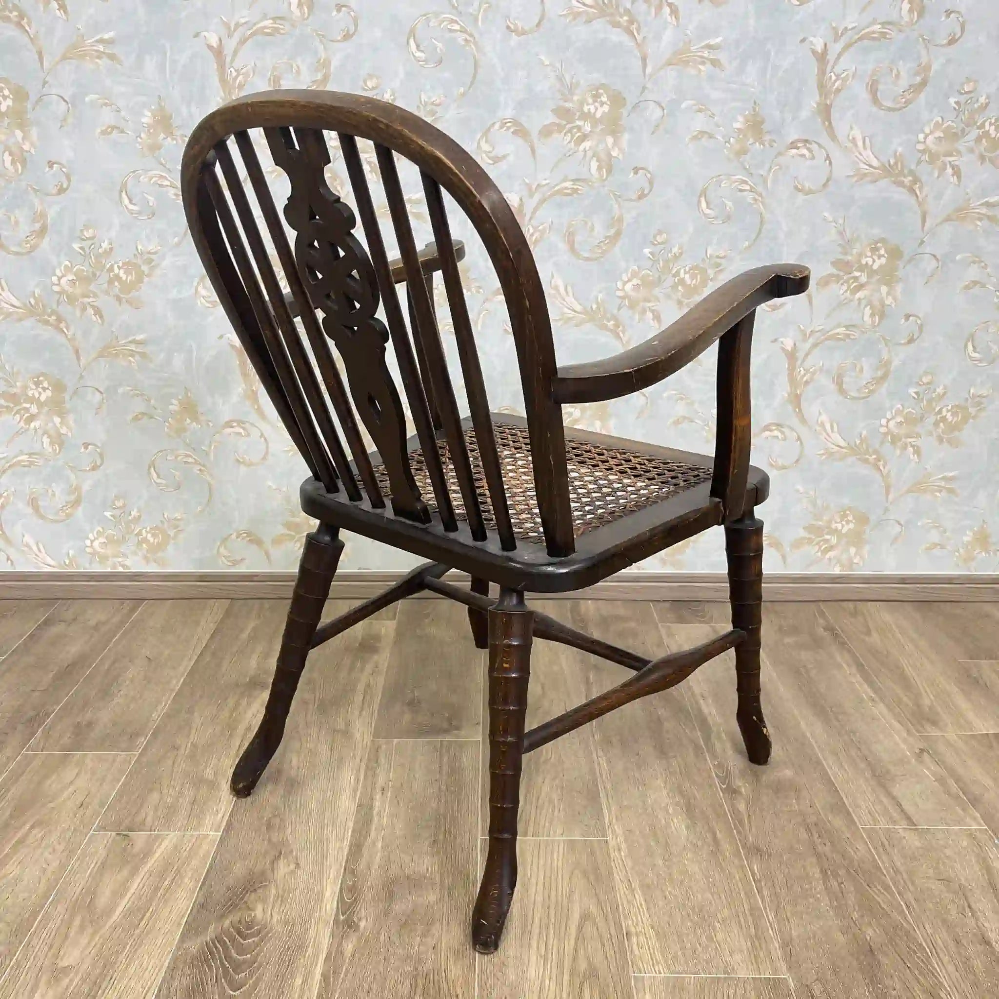 【アンティーク】 ウィンザーチェア / ヴィクトリアン様式 / イギリス / 籐座面,旋盤加工,スピンドルバック