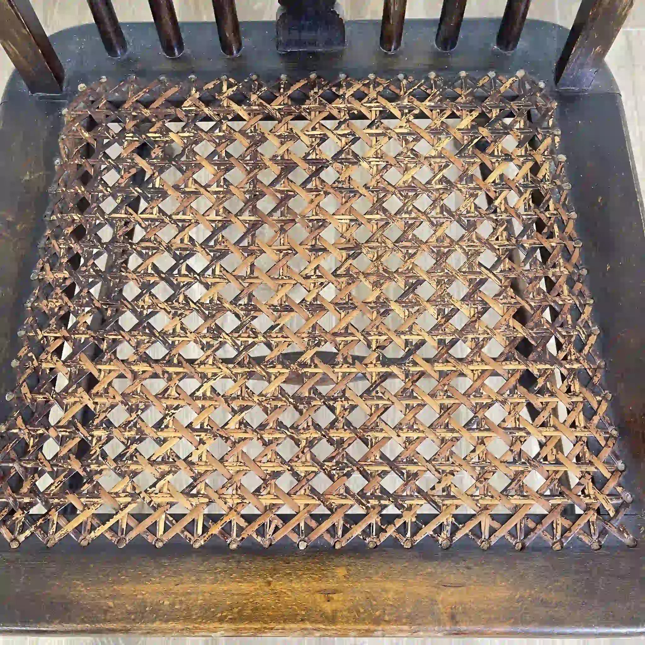 【アンティーク】 ウィンザーチェア / ヴィクトリアン様式 / イギリス / 籐座面,旋盤加工,スピンドルバック