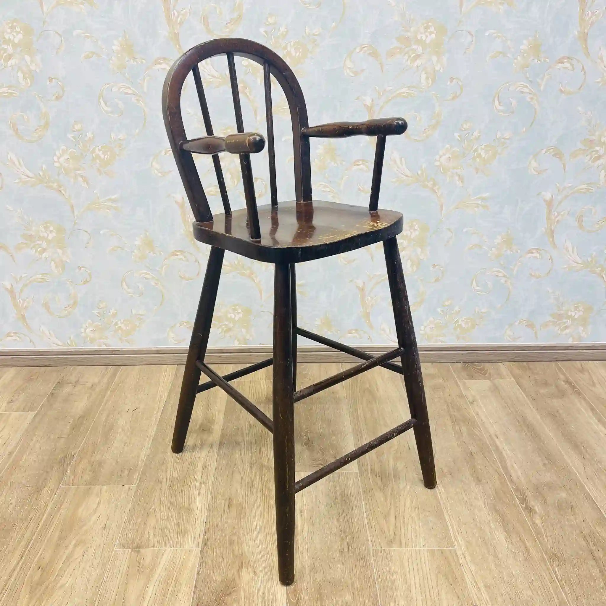 【アンティーク】 ボウバックキッズチェア / ウィンザー様式 / イギリス / 挽物細工,スポークバック