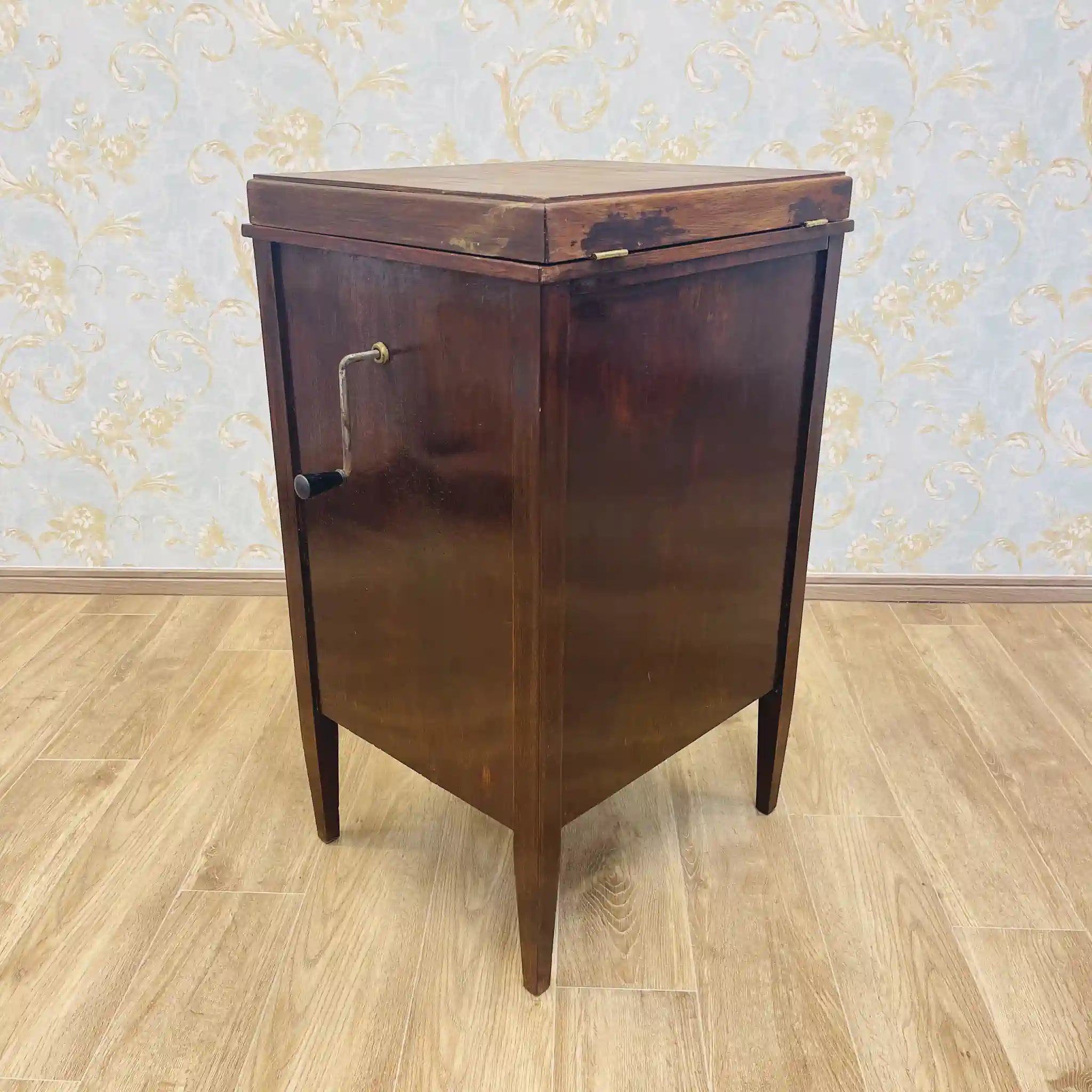 Antique Gramophone / Art Deco / 1910-1930s / Oak / British