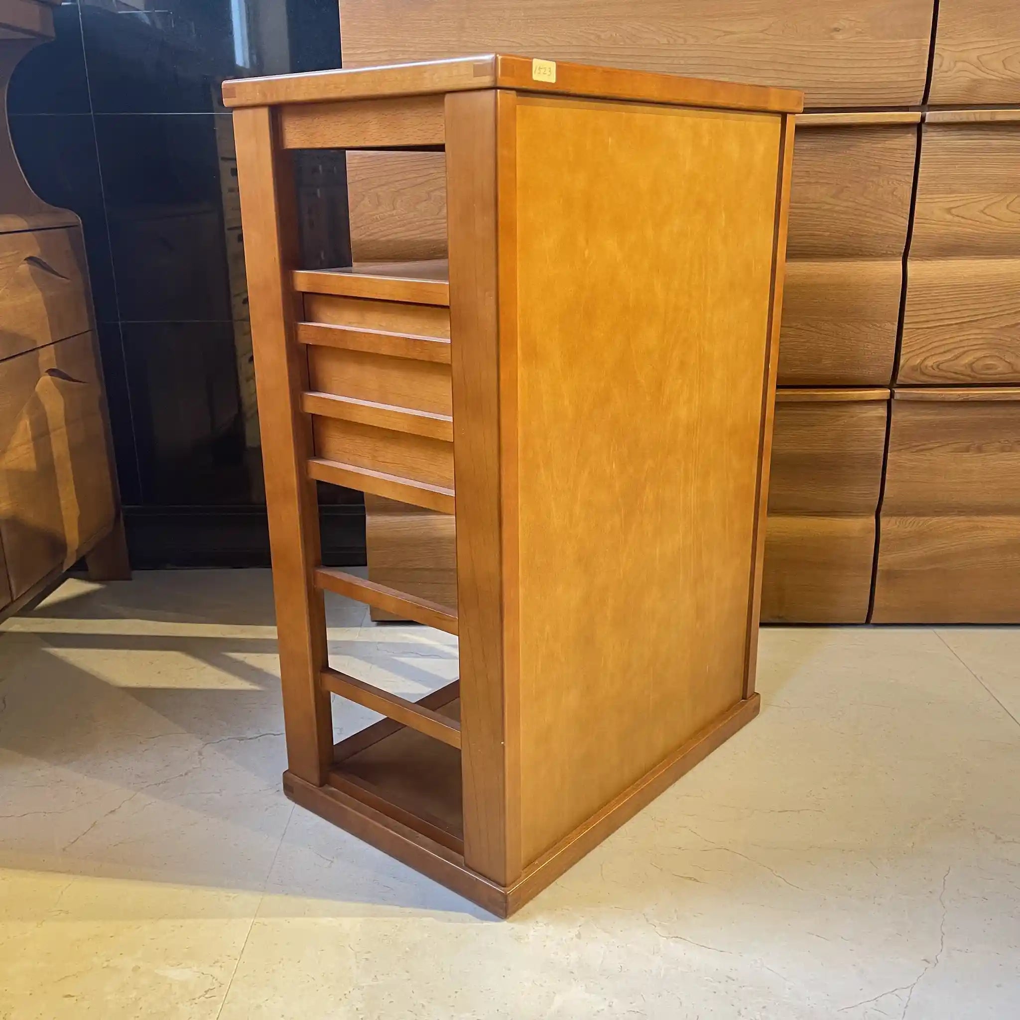 【リユース】 多段チェスト