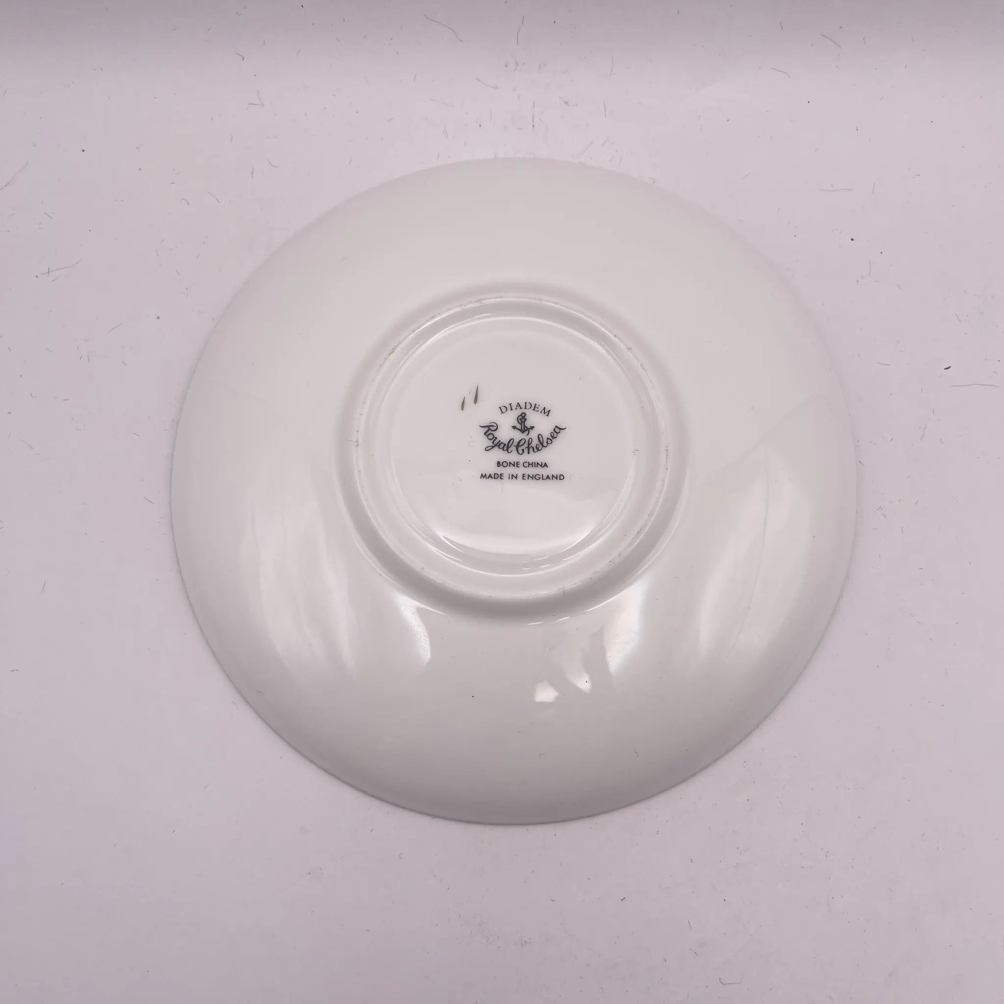 【アンティーク】 ソーサー / Royal Chelsea(ロイヤル チェルシー) / Diadem / 1943年~1961年 / Bone China / イギリス