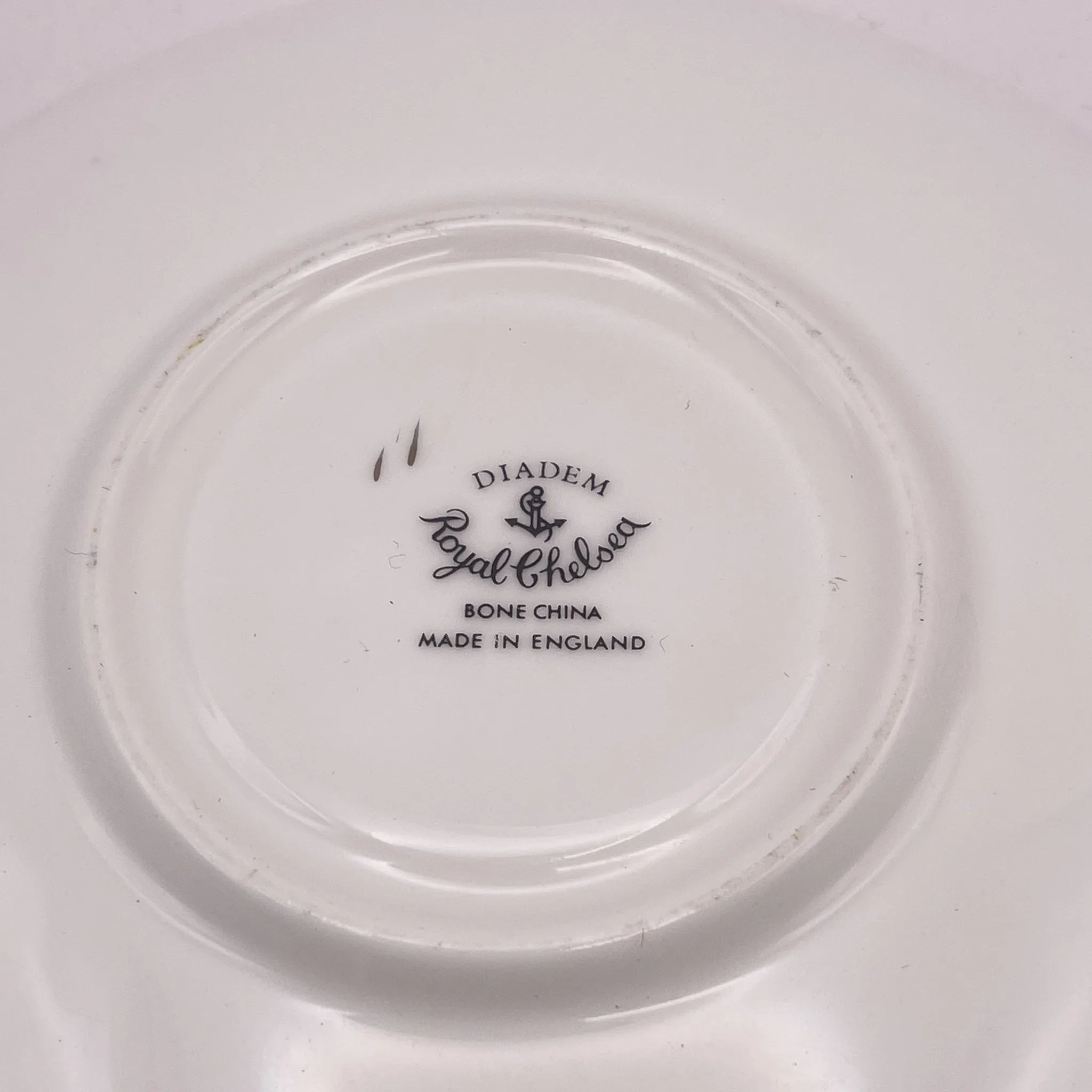 【アンティーク】 ソーサー / Royal Chelsea(ロイヤル チェルシー) / Diadem / 1943年~1961年 / Bone China / イギリス
