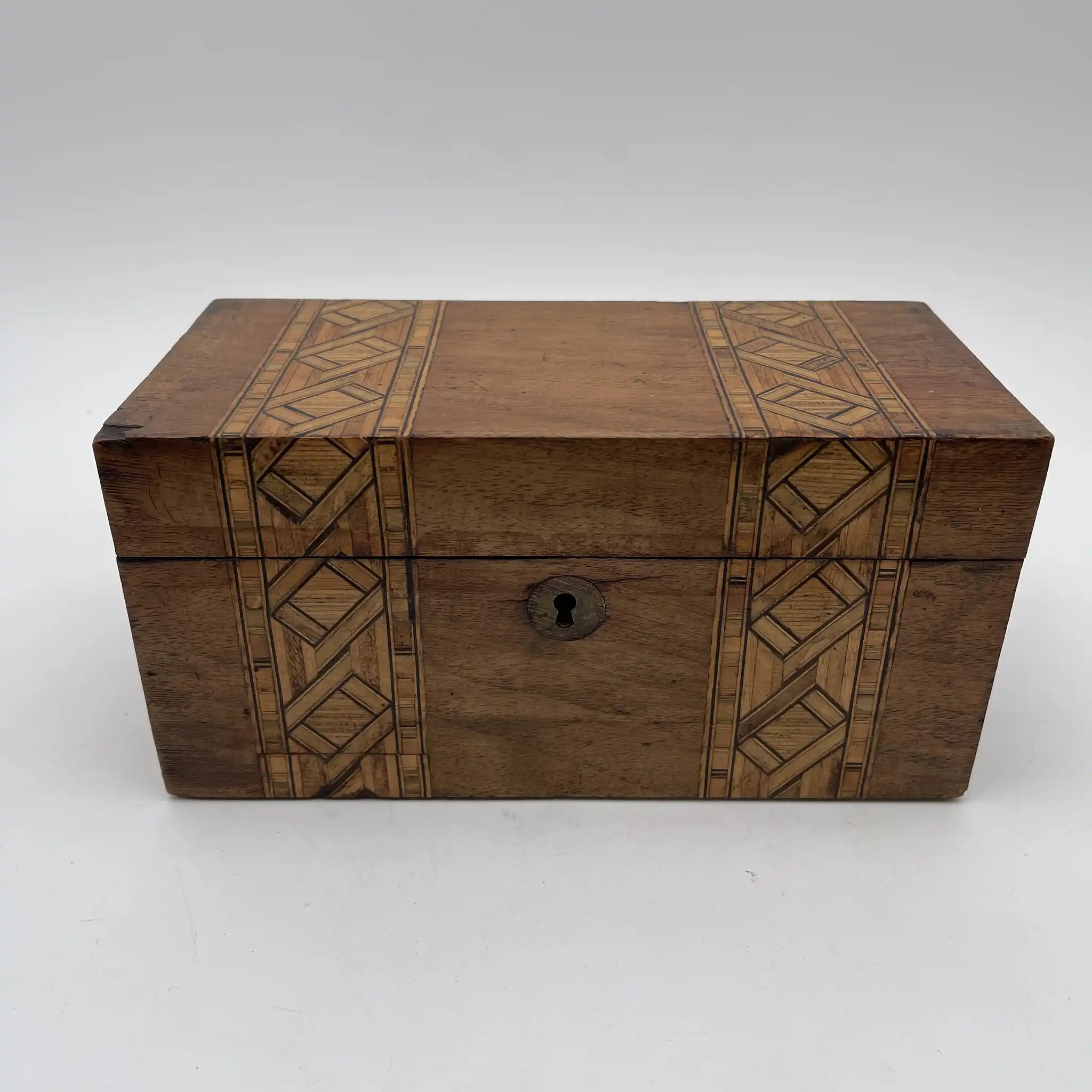 【アンティーク】 トリンケットボックス (小物入れ) / 推定1900前後 / ウォールナット材 / イギリス / パーケットリー