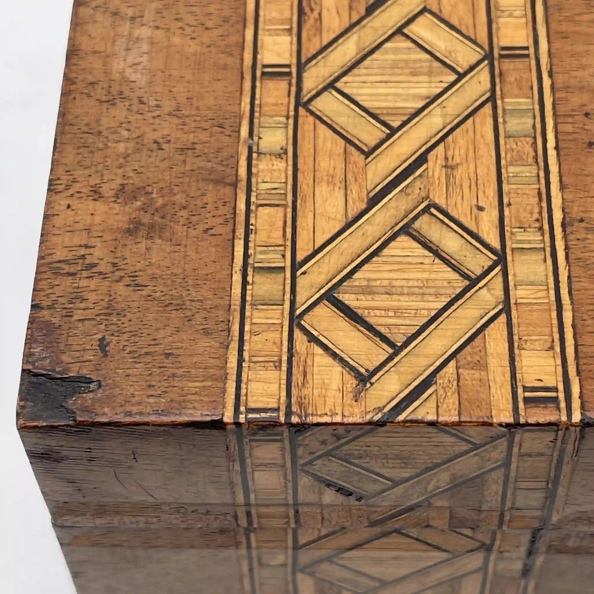 【アンティーク】 トリンケットボックス (小物入れ) / 推定1900前後 / ウォールナット材 / イギリス / パーケットリー