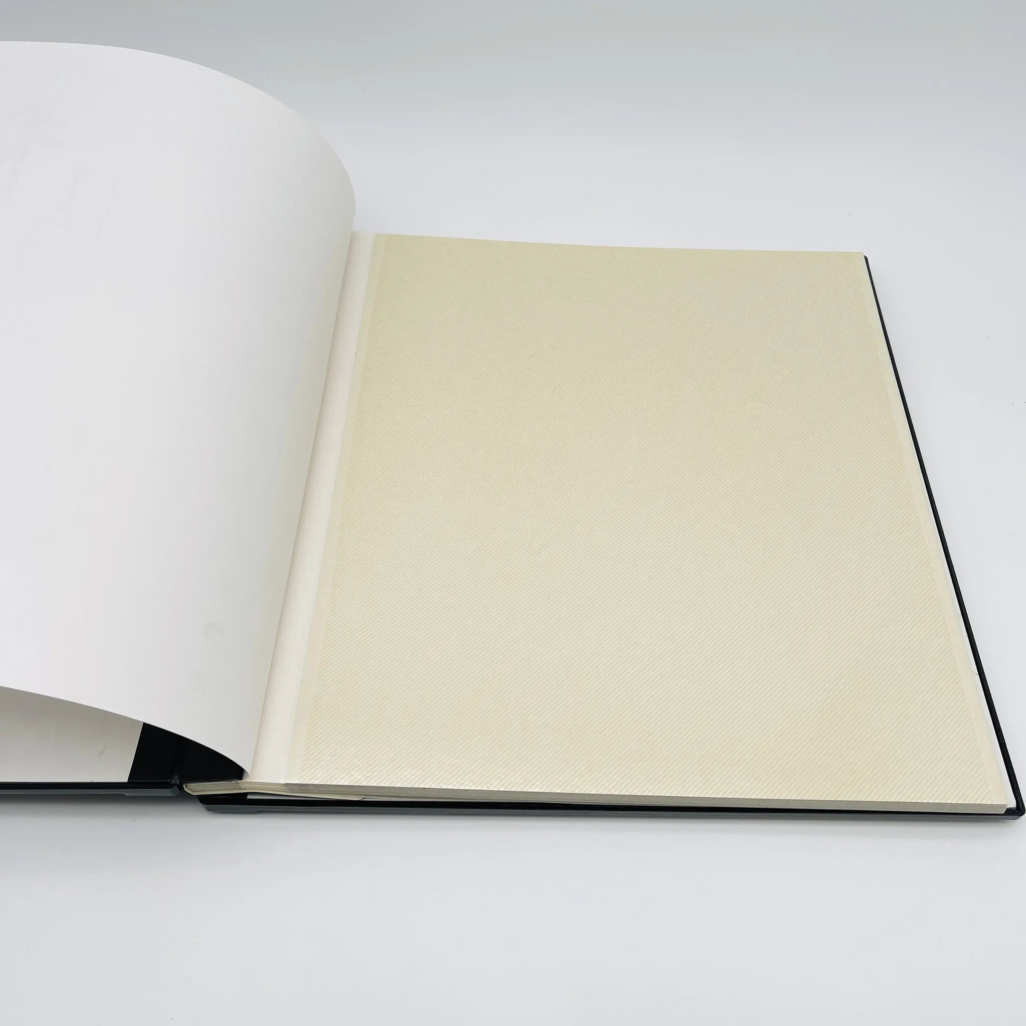 【リユース】 菊花紋アルバム / 箱付き