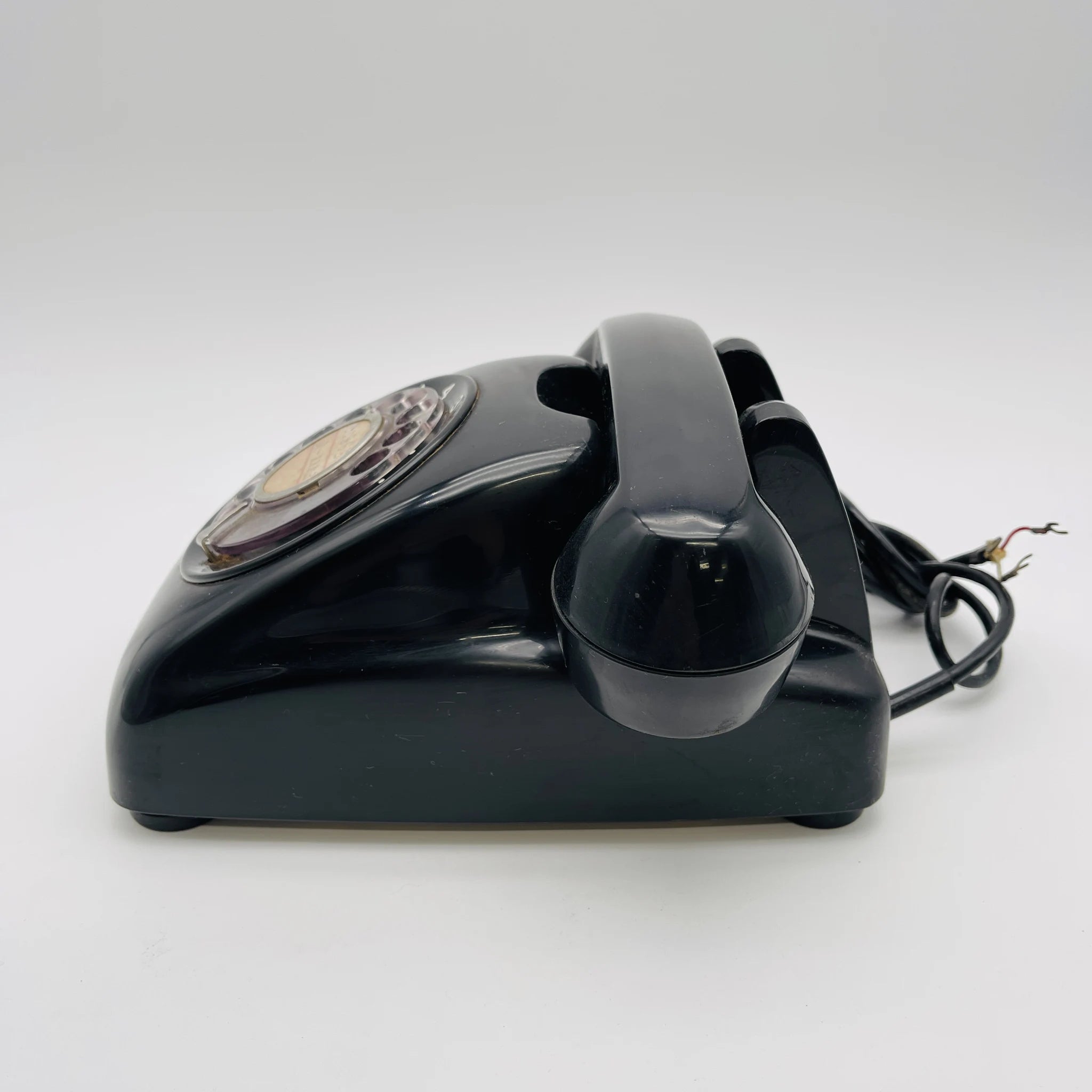 【リユース】 黒電話 / 日本電信電話公社 / 600-A2 / 1980年代 / 日本 / 回転ダイヤル式