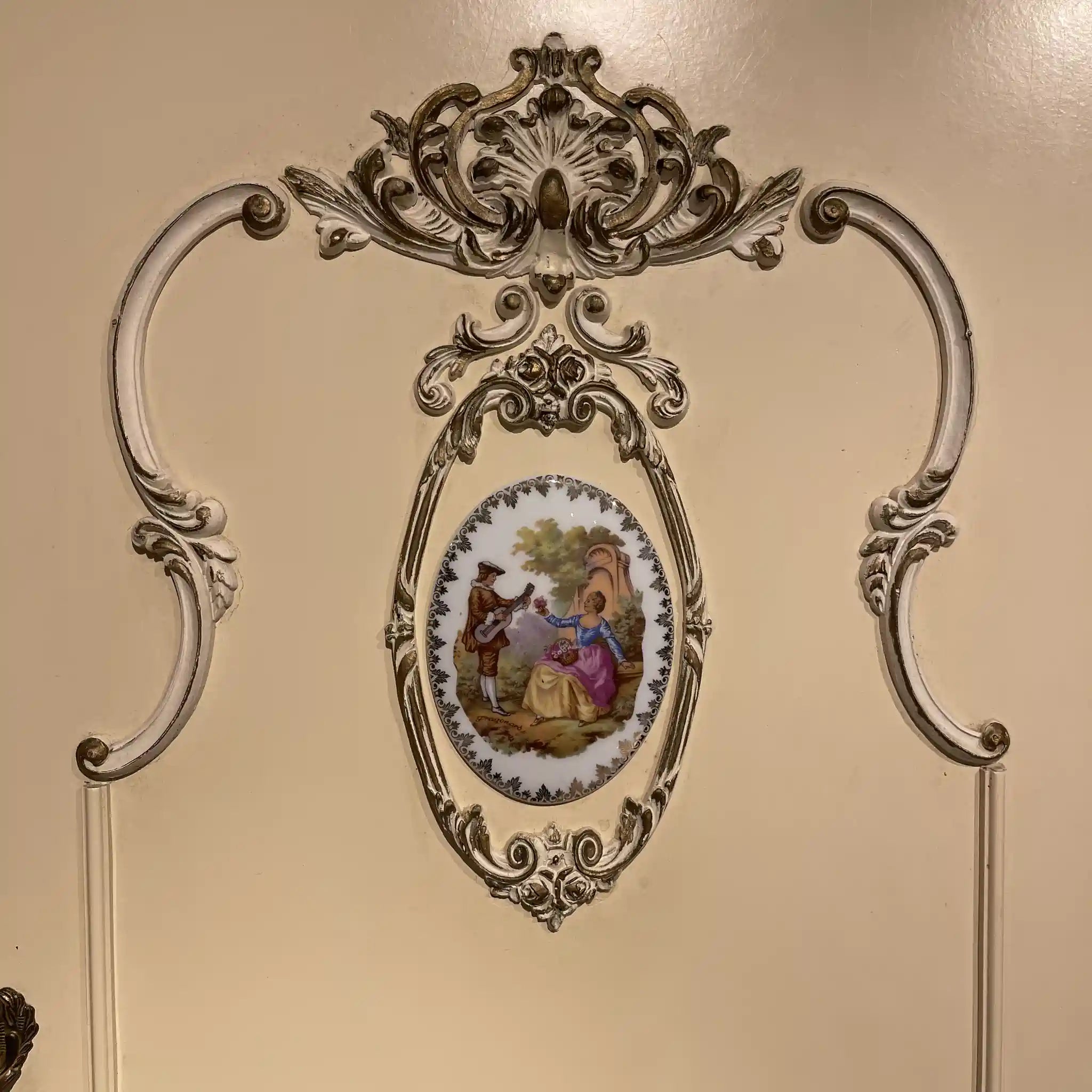 【アンティーク】 ワードローブチェスト / ロココ調 / 1970年 / イギリス直輸入