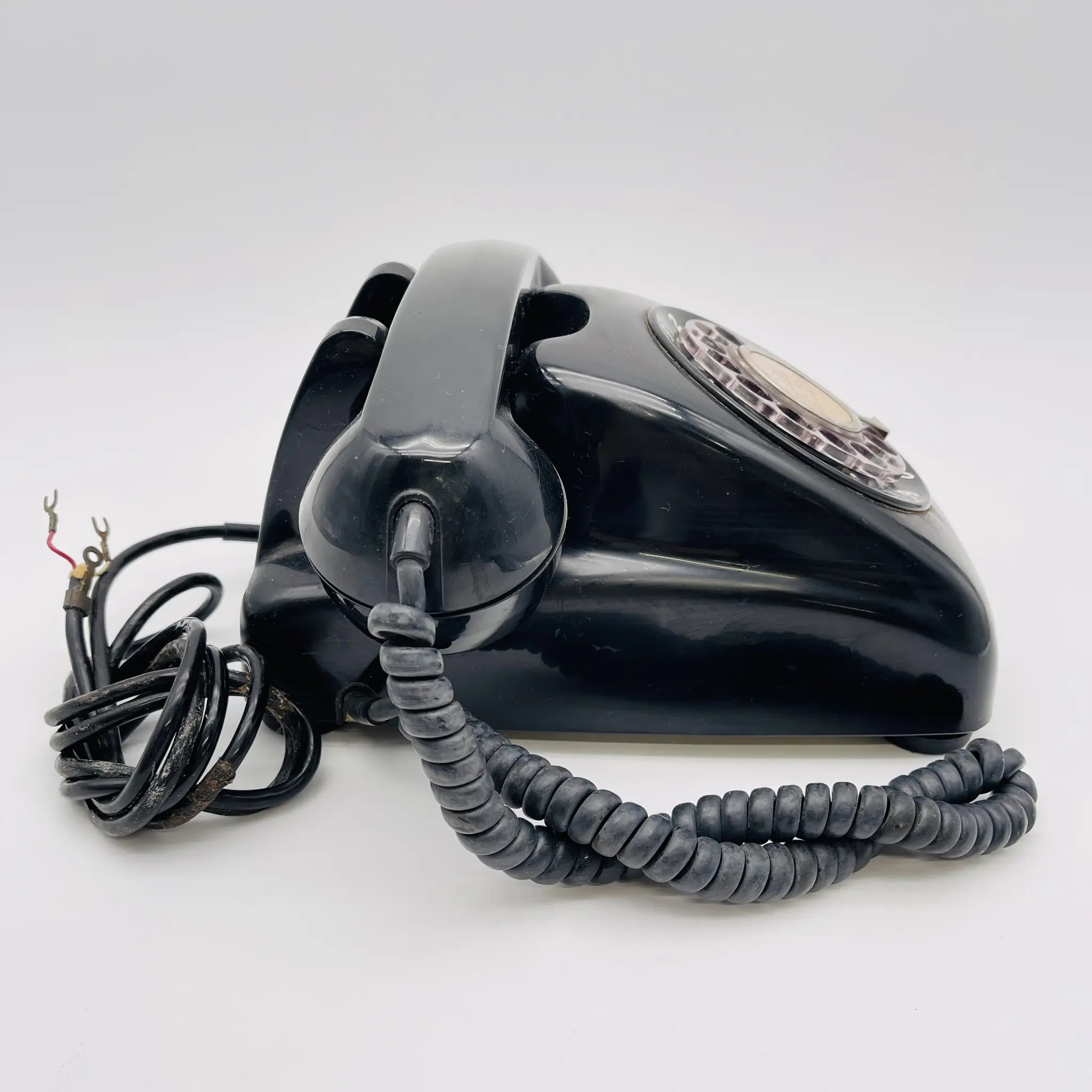 【リユース】 黒電話 / 日本電信電話公社 / 600-A2 / 1980年代 / 日本 / 回転ダイヤル式