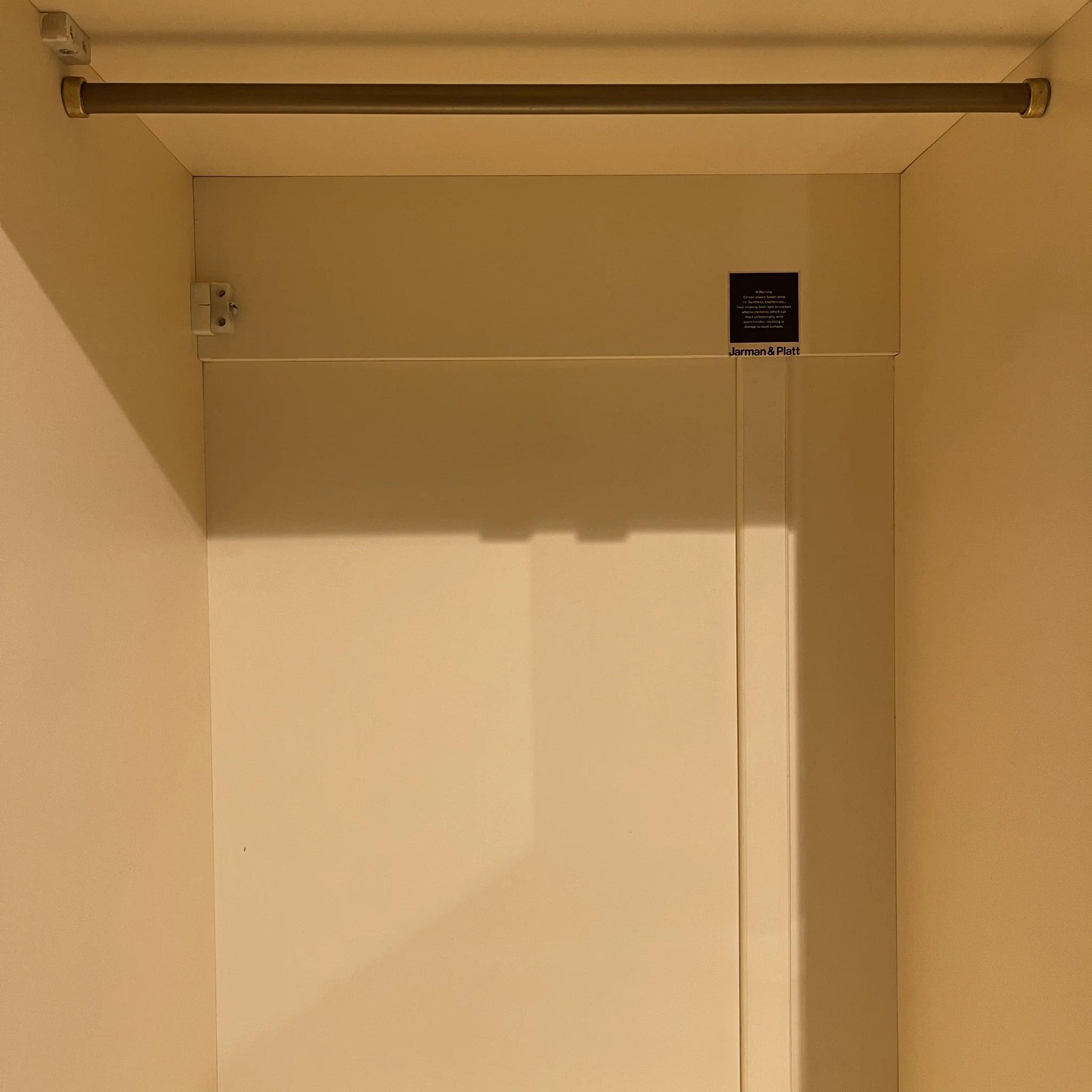 【アンティーク】 ワードローブチェスト / ロココ調 / 1970年 / イギリス直輸入