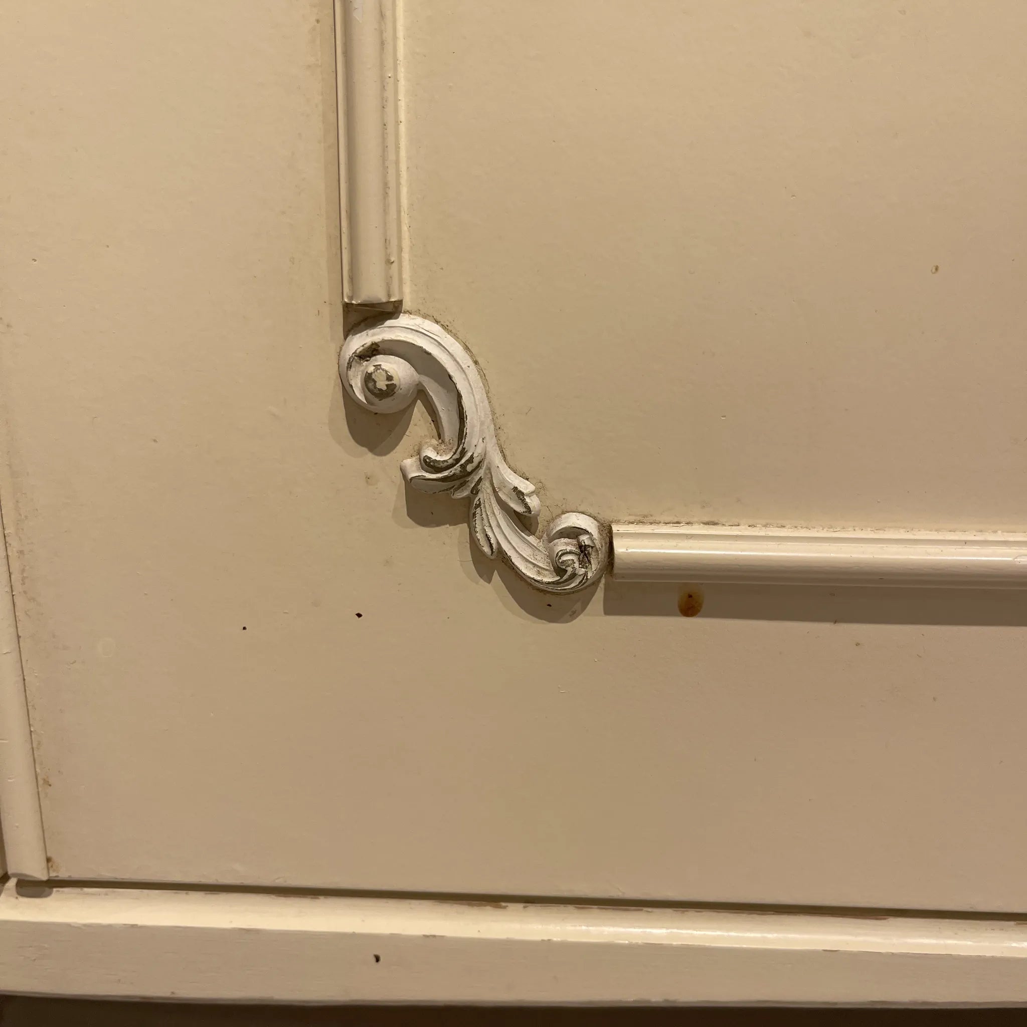 【アンティーク】 ワードローブチェスト / ロココ調 / 1970年 / イギリス直輸入