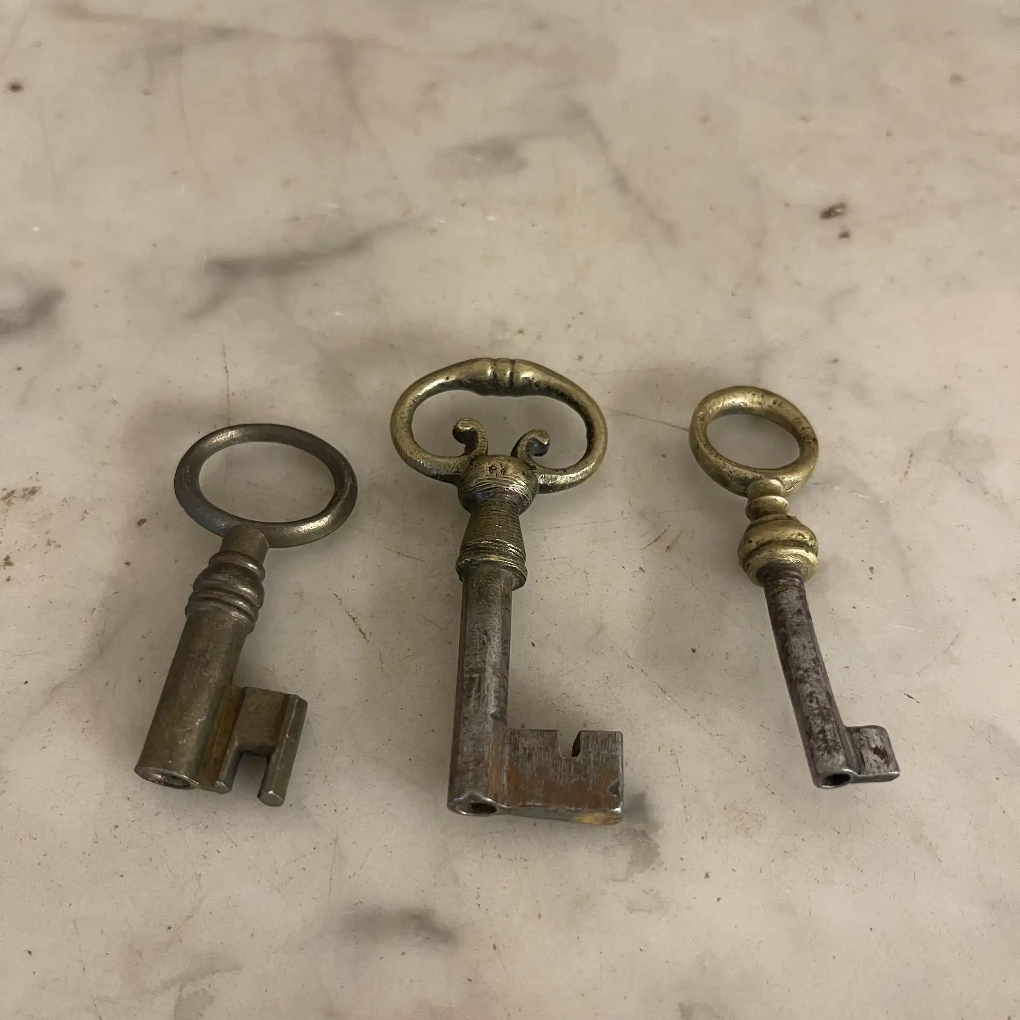 古書桌(秘書桌)/ 18世紀晚期 / 胡桃木 / 法國 / 直接從法國進口