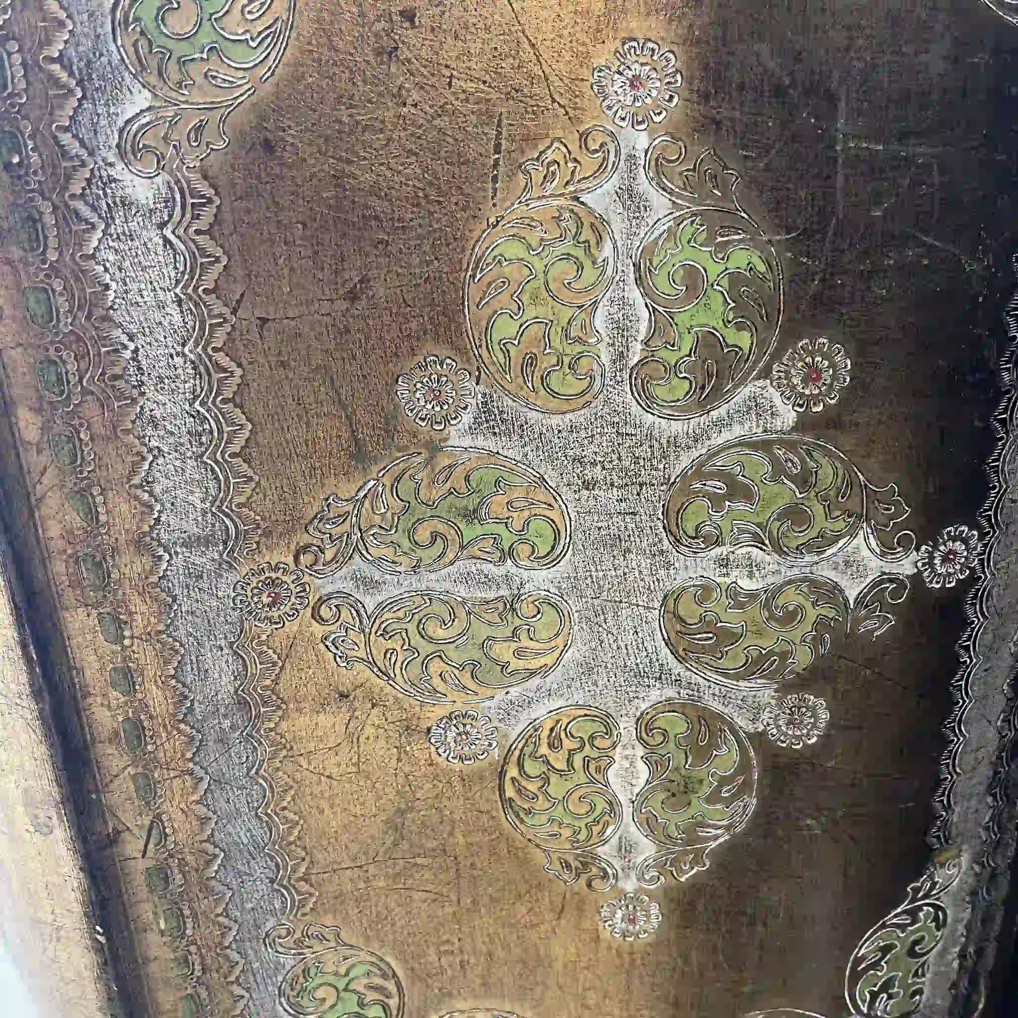 【アンティーク】 チェスト / ロココ調 / イタリア