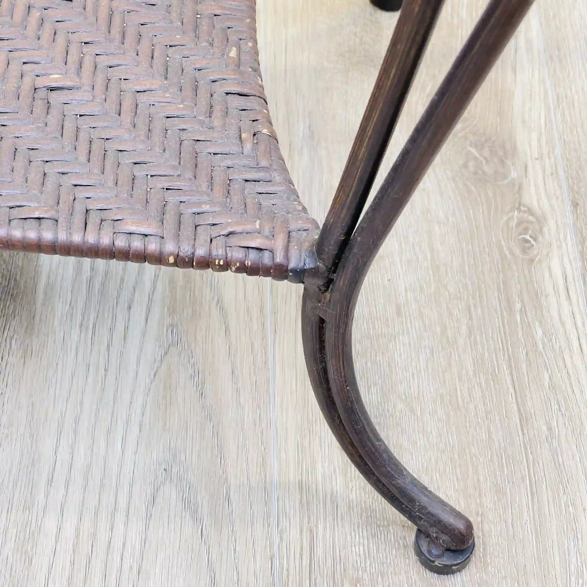 【リユース】 ガラステーブル / ラタン / ガラス天板