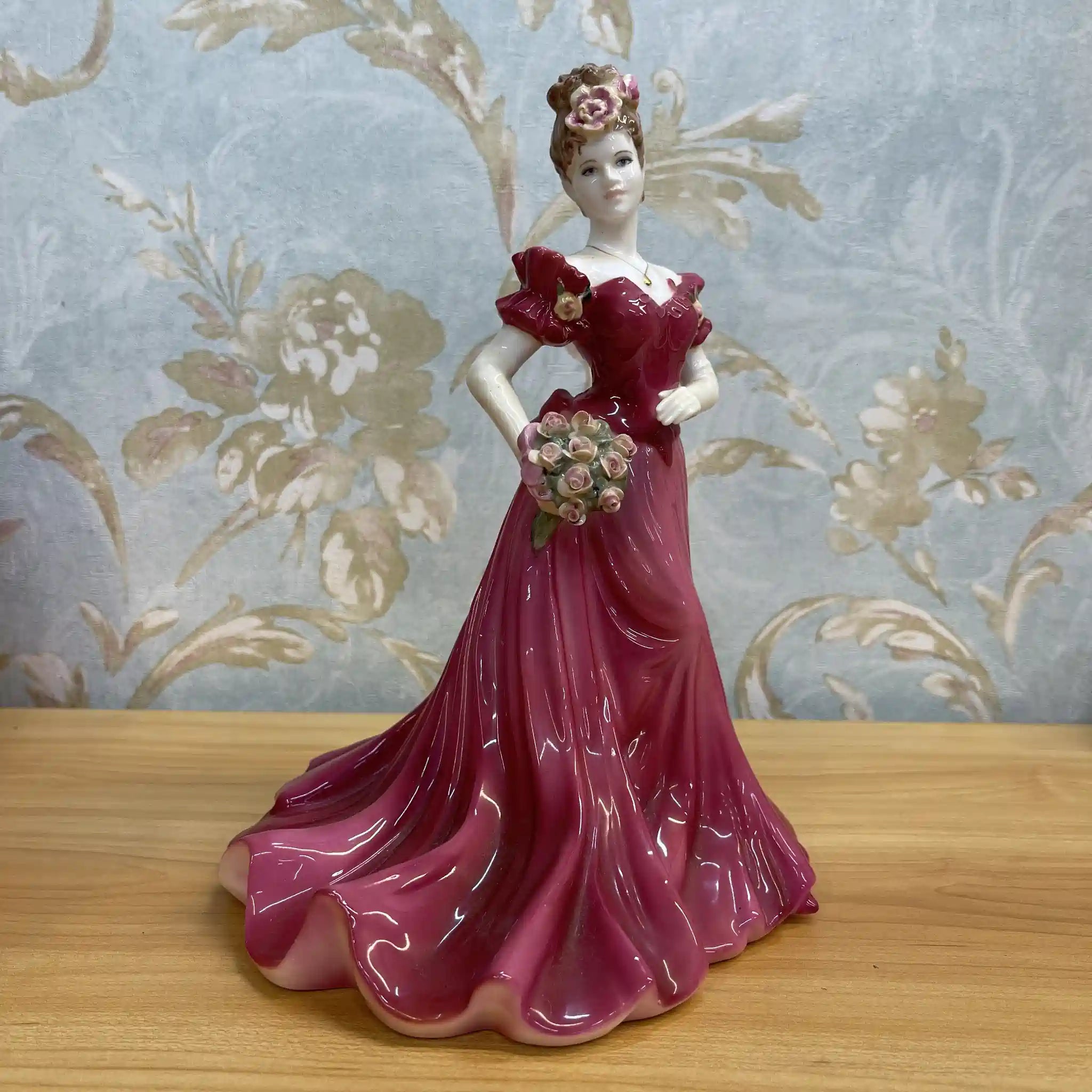 【リユース】 フィギュリン (陶磁器人形) / Coalport / Ladies of Fashion / Jenny / 推定2000前後 / Bone China / イギリス / Jack Glynn, ハンドペイント