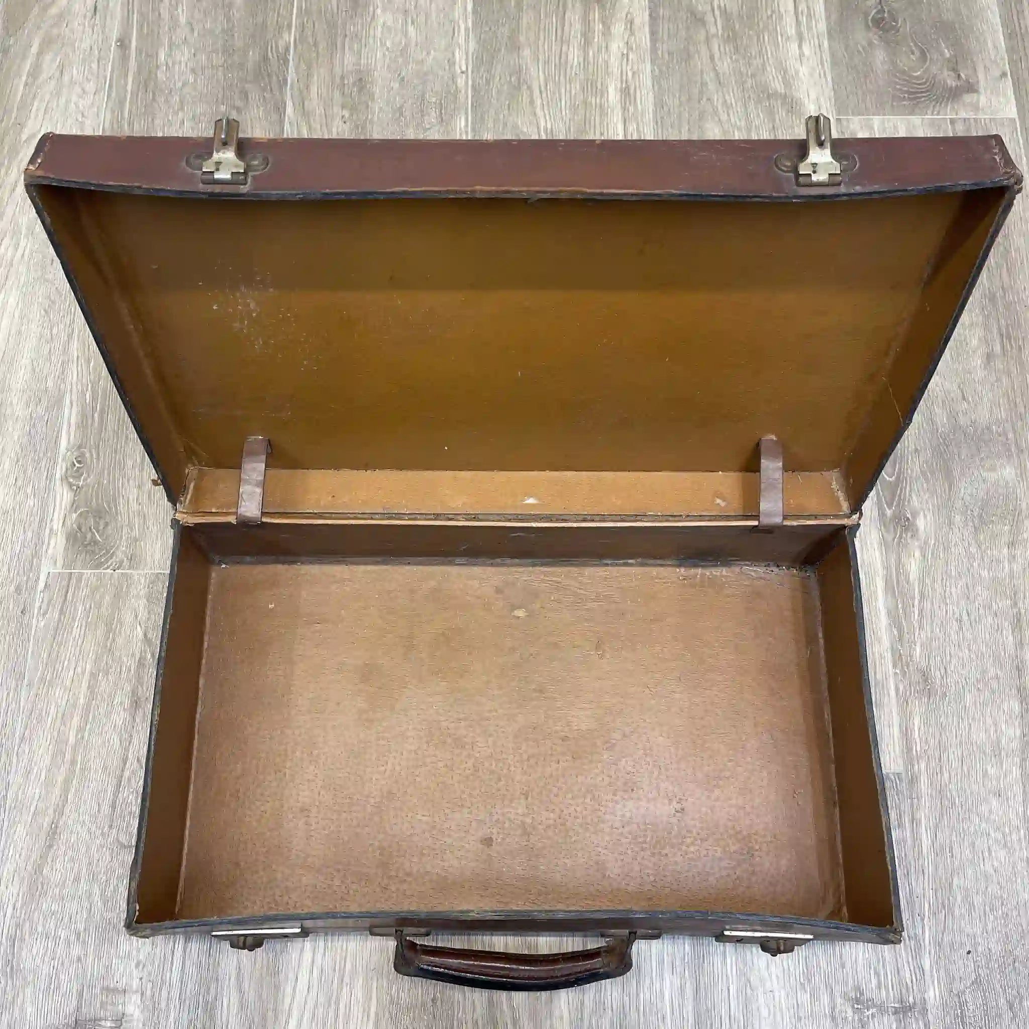 【アンティーク】 トランク(スーツケース) / 本革 / イギリス