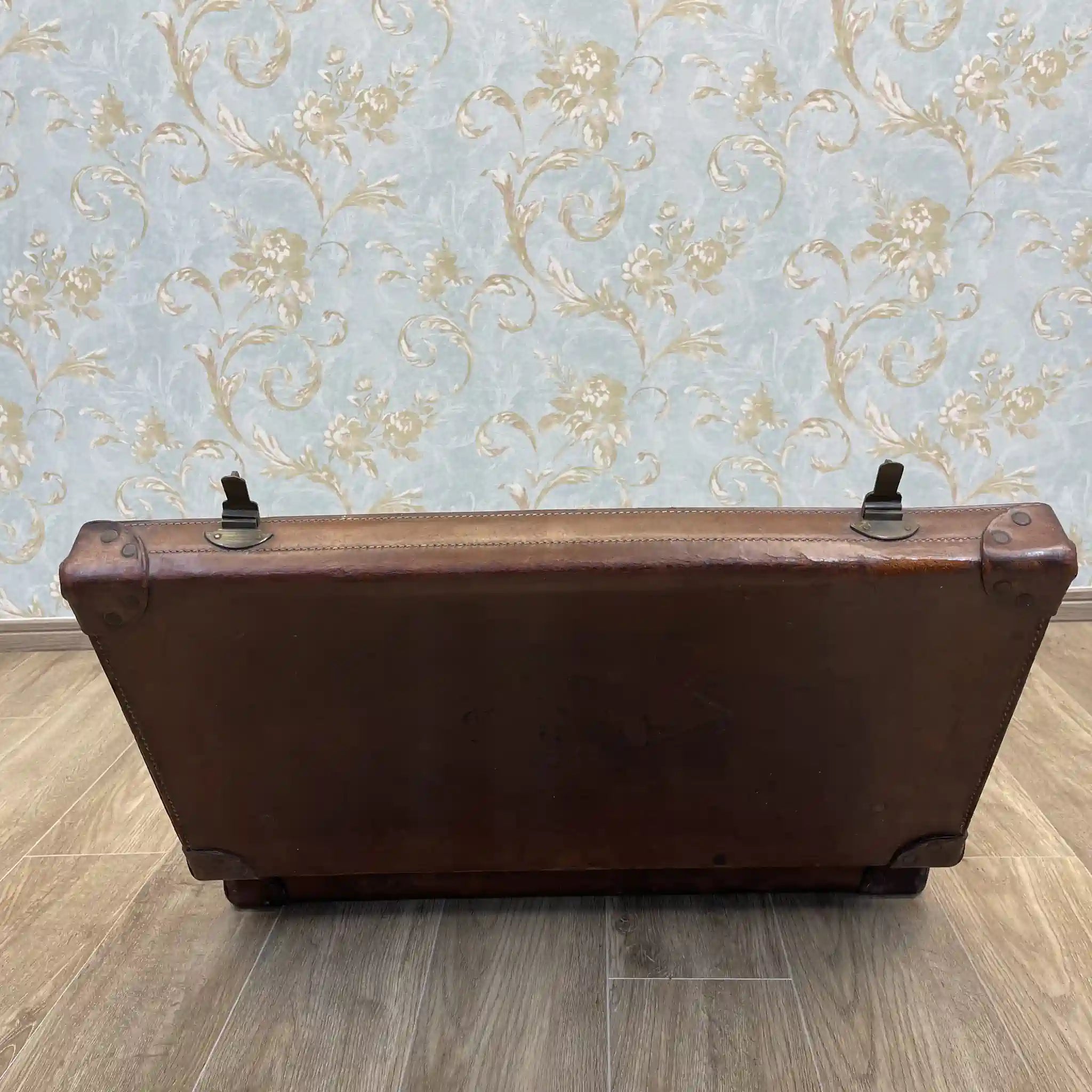 【アンティーク】 トランク(スーツケース) / 本革 / イギリス