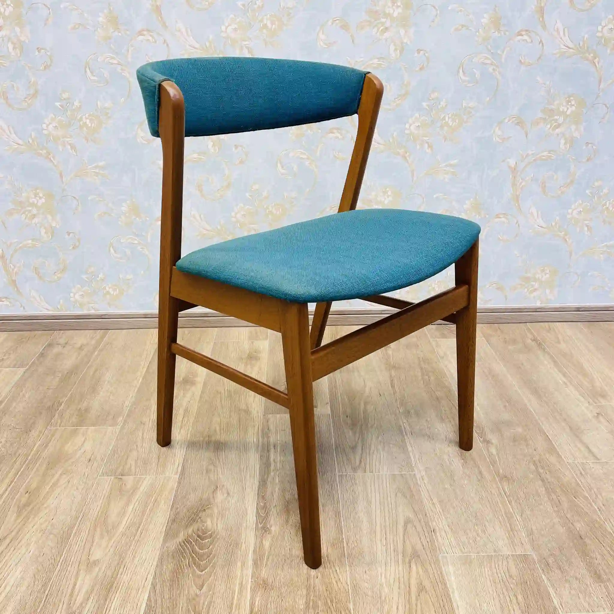 Vintage Antique Lounge Chair / Teak / Danish Style, Scandinavian Style, Wood Refinished, Seat Cushion Replaced