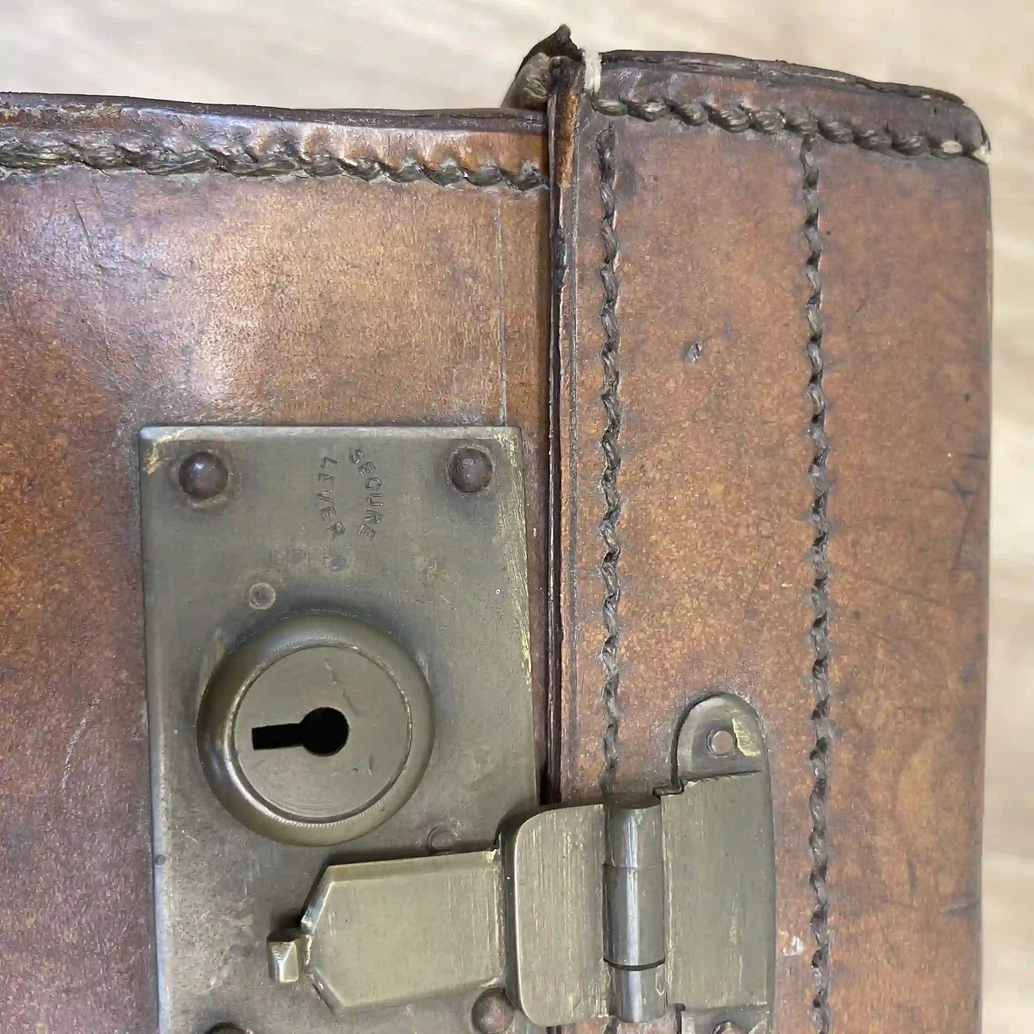 【アンティーク】 トランク(スーツケース) / 1920〜1940年代 / 本革 / イギリス