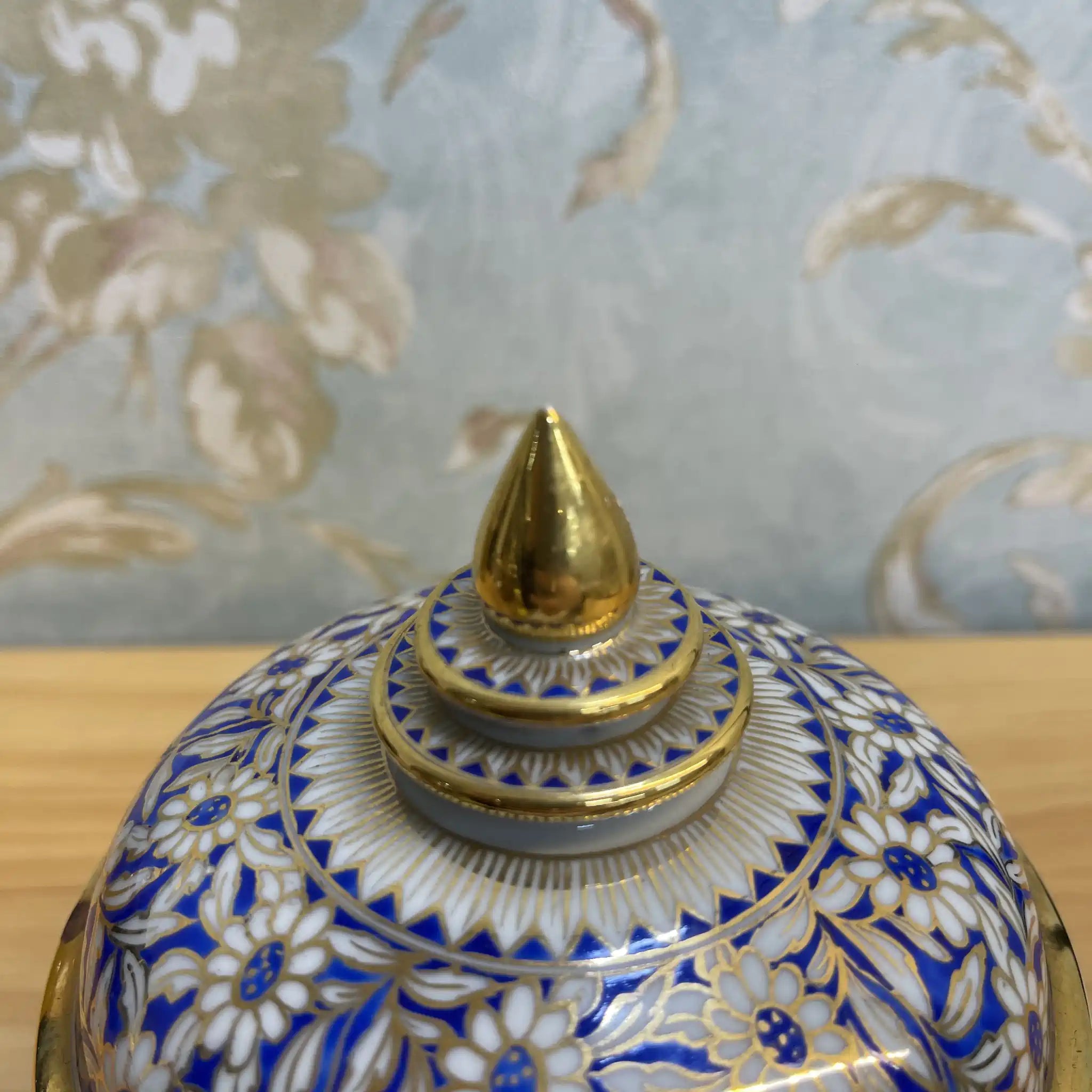 【リユース】 蓋付き小鉢 / ベンジャロン焼 / 推定20C後期 / 磁器 / タイ