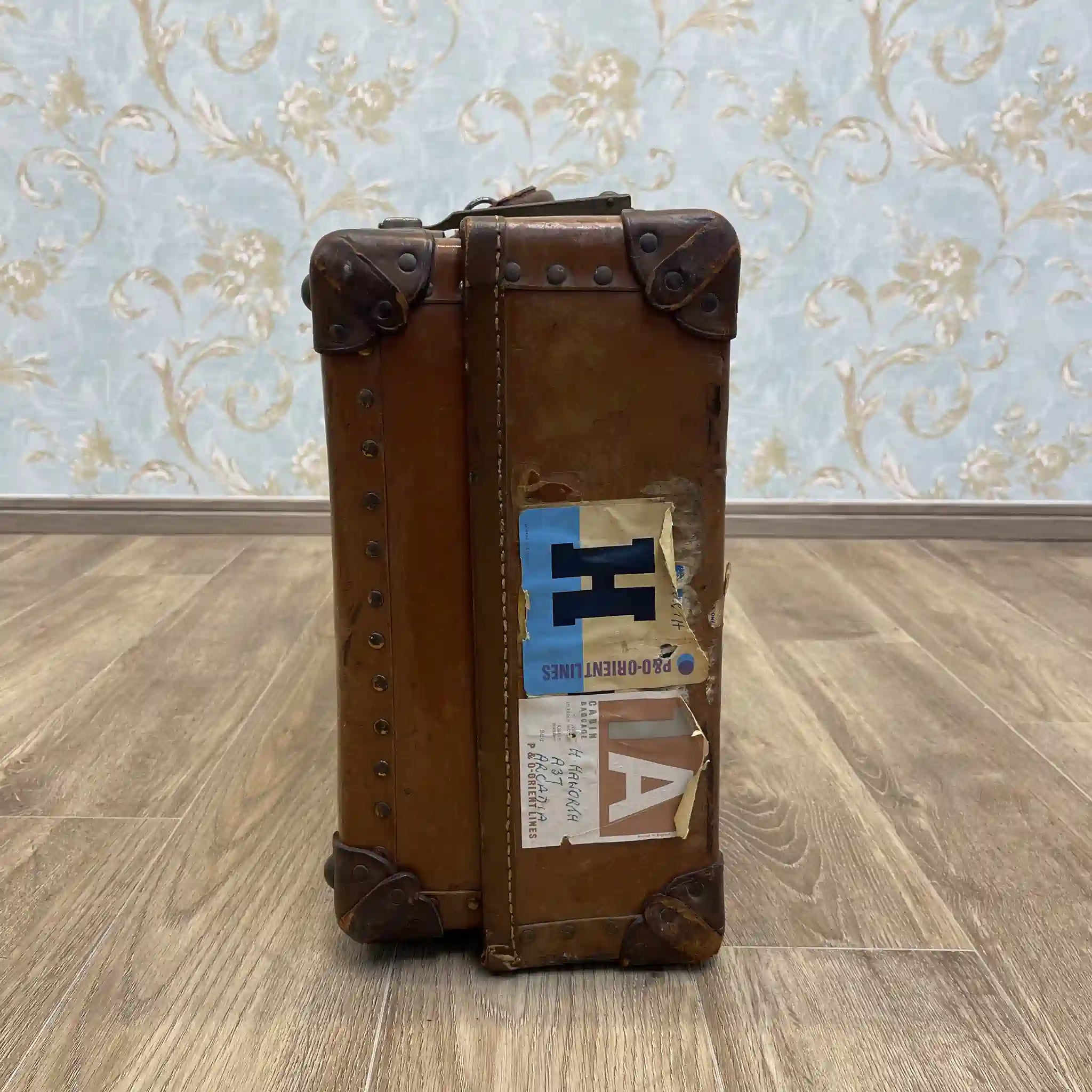 【アンティーク】 トランク(スーツケース) / 本革 / イギリス