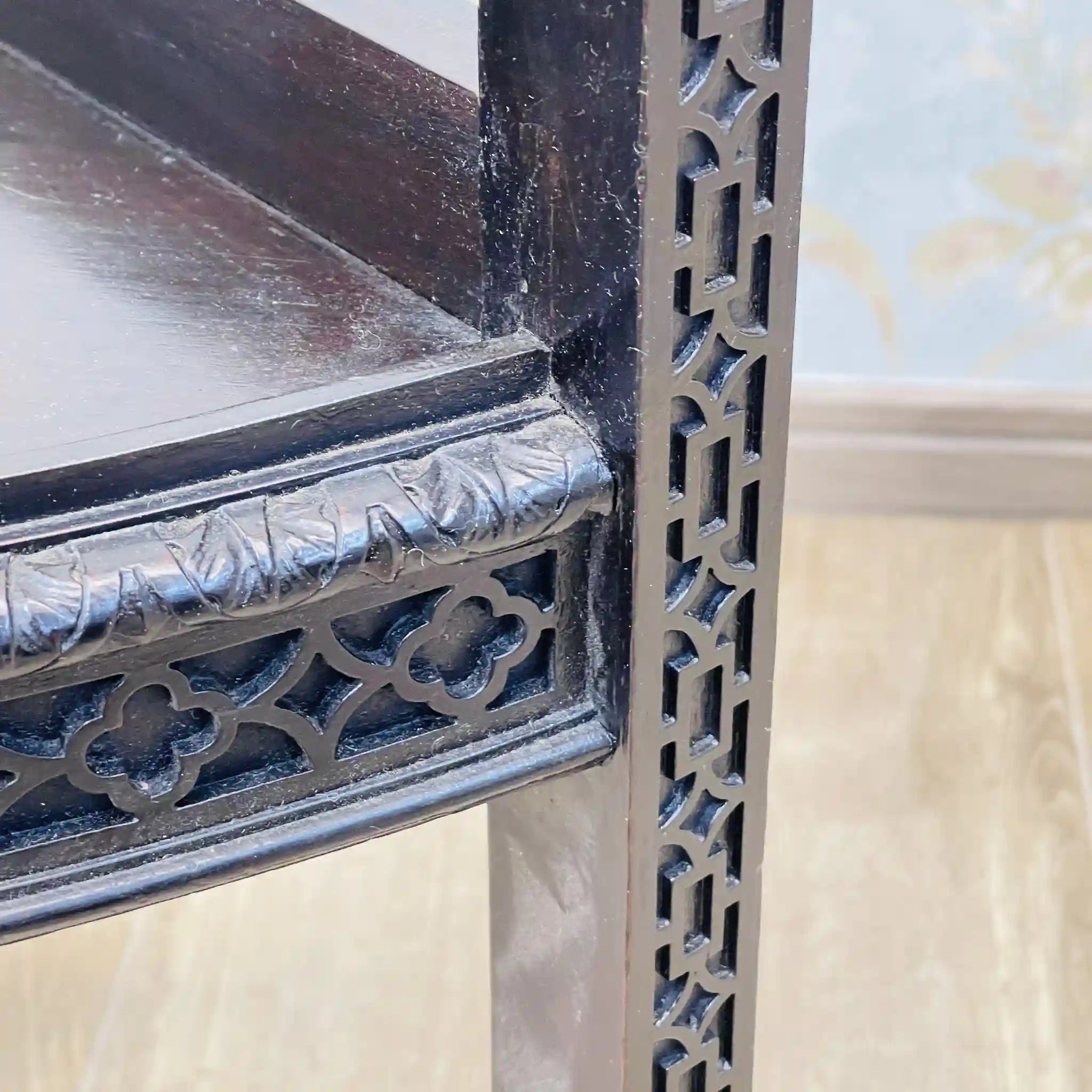 【リユース】 コーナーラック / チッペンデール様式