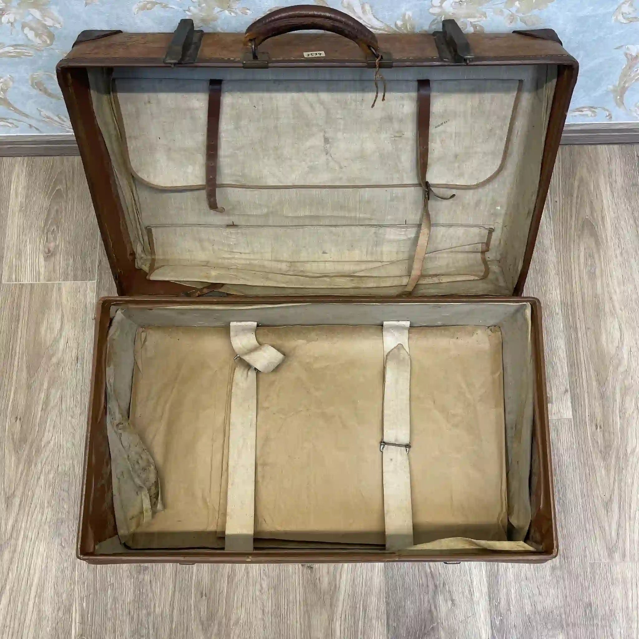 【アンティーク】 トランク(スーツケース) / 本革 / イギリス