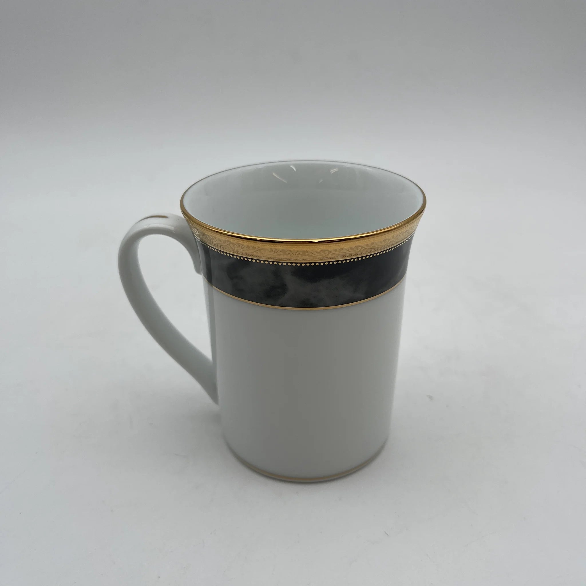 【再利用】马克杯/ Noritake / 1980-2000s /瓷器/日本/金彩,唐草