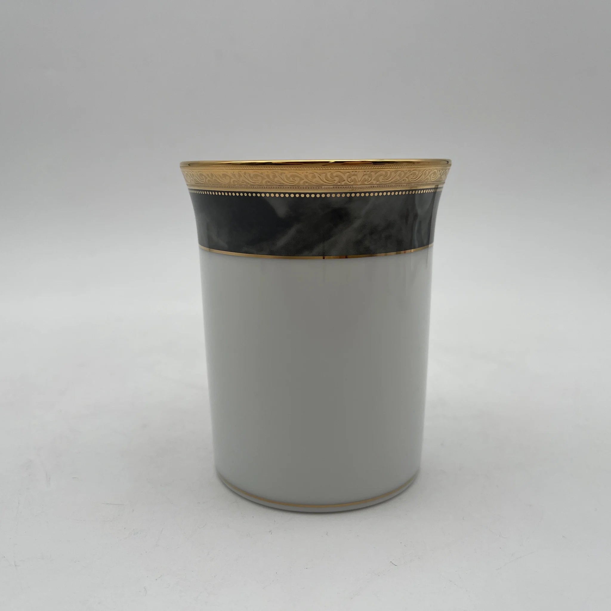 【再利用】马克杯/ Noritake / 1980-2000s /瓷器/日本/金彩,唐草