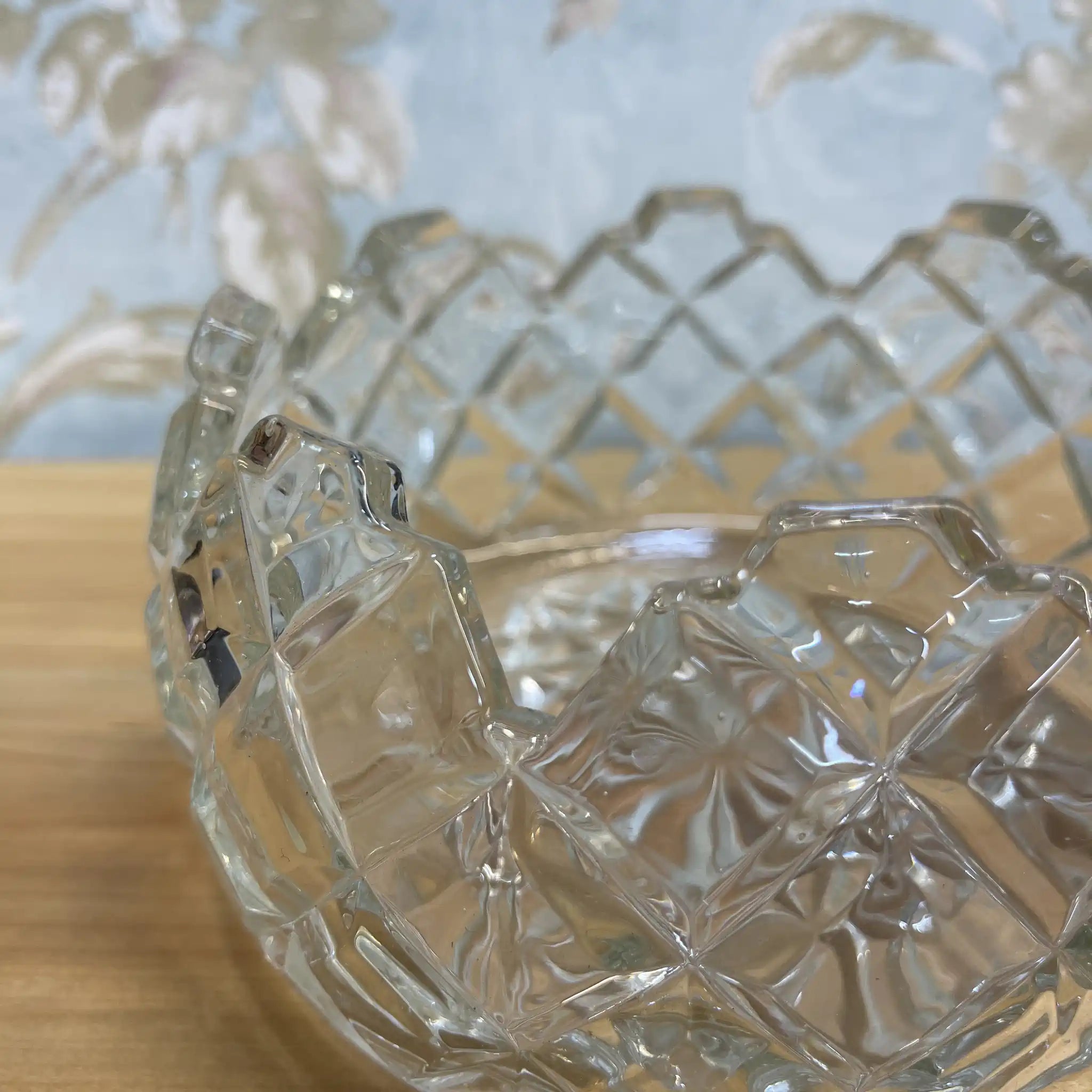 【アンティーク】 ボウル / 推定20C前期 / クリスタルガラス / ヨーロッパ / ダイヤモンドカット