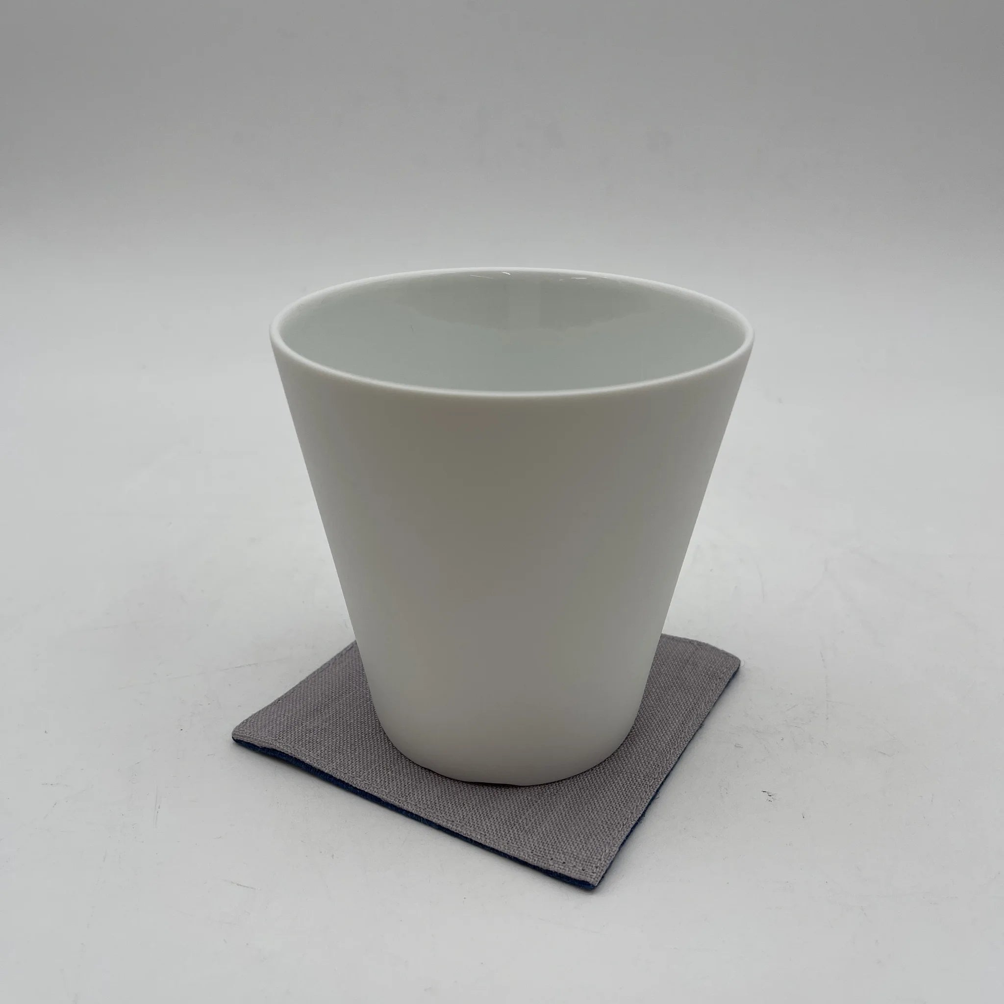 【再利用】杯/ WDH /瓷器/日本/盒,压花,梅花