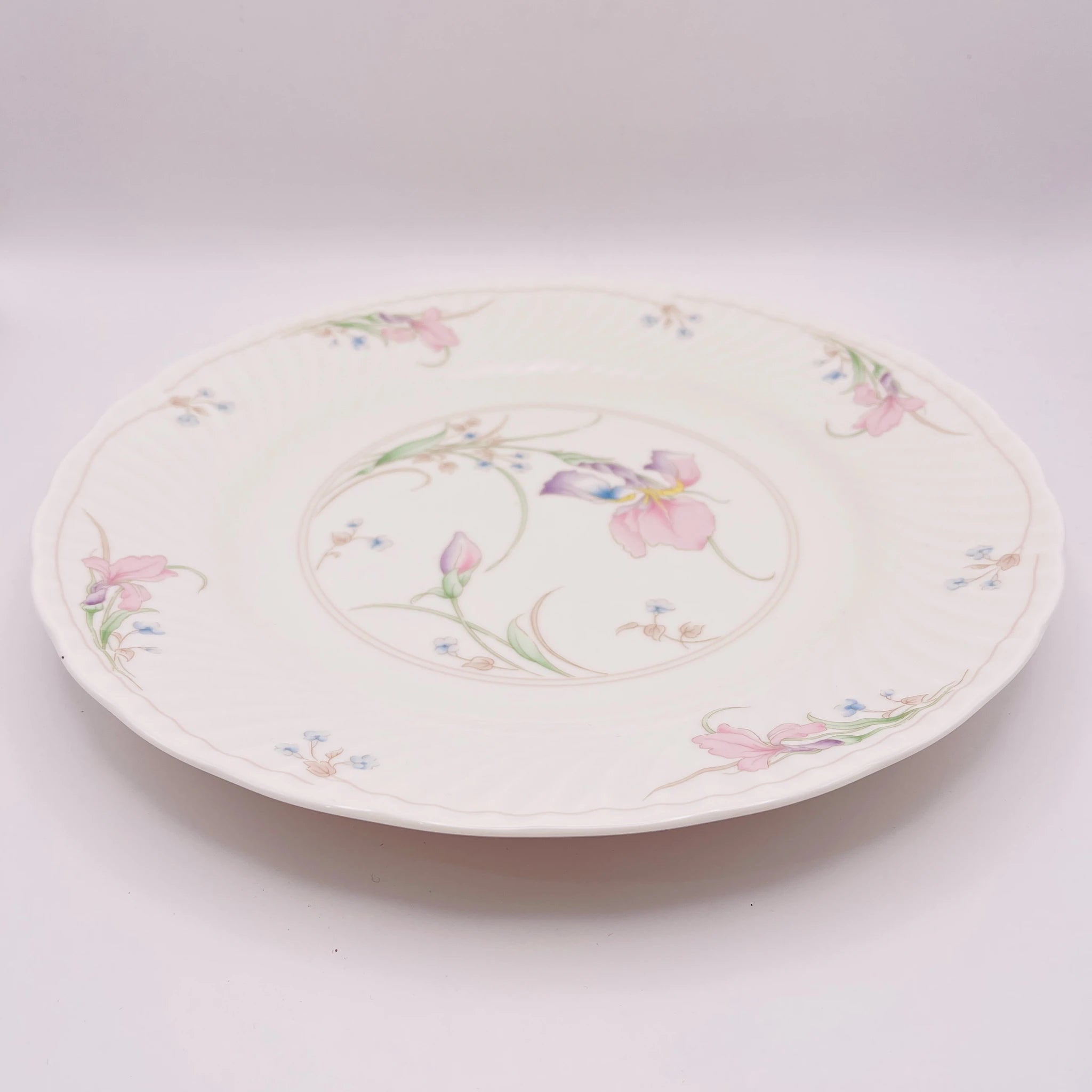 【リユース】 プレート(皿) / NARUMI / Fine Ivory China / Fine China / 未使用