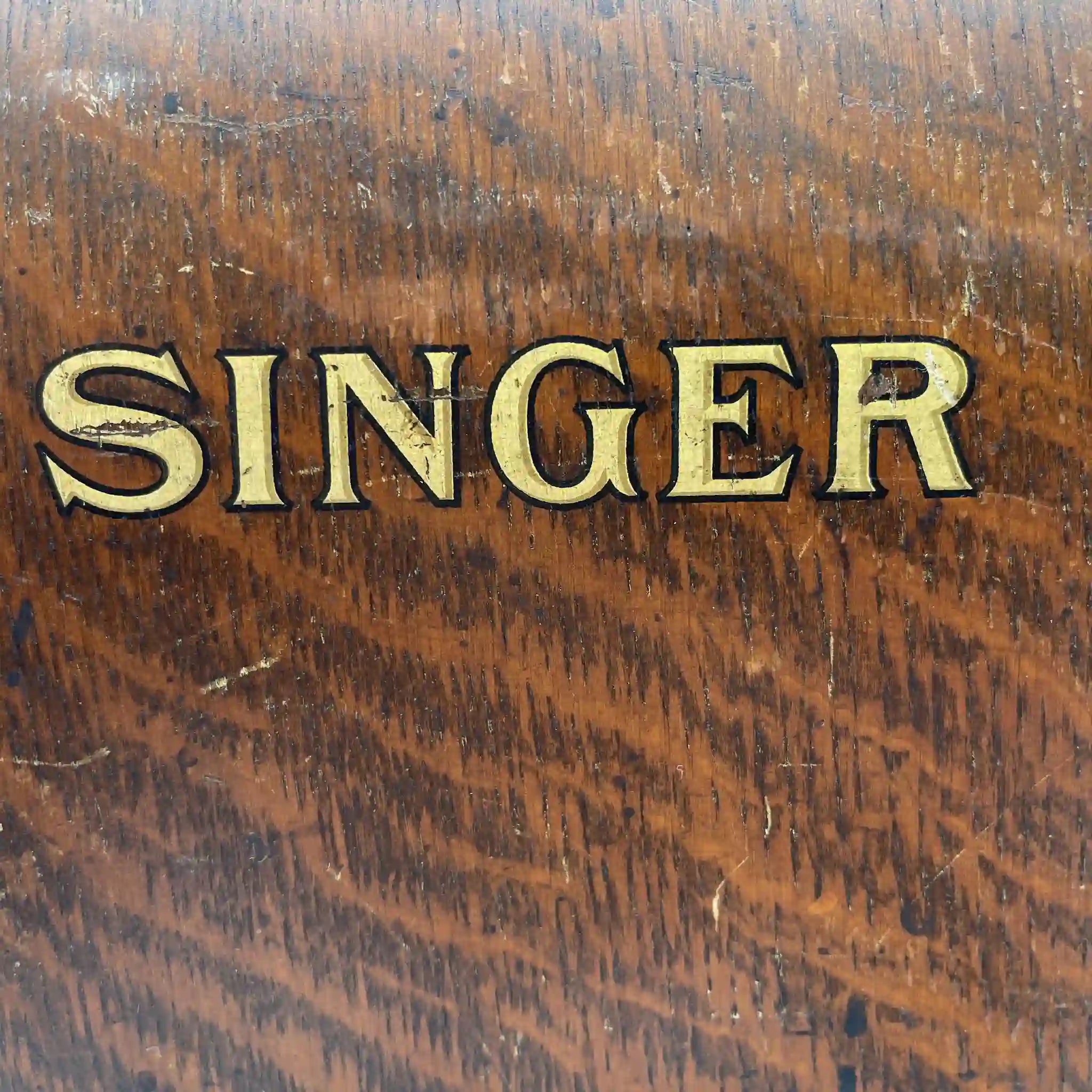 【复古】手工缝纫机/ Singer / 1930s /橡木/英国/带盒子,带说明书