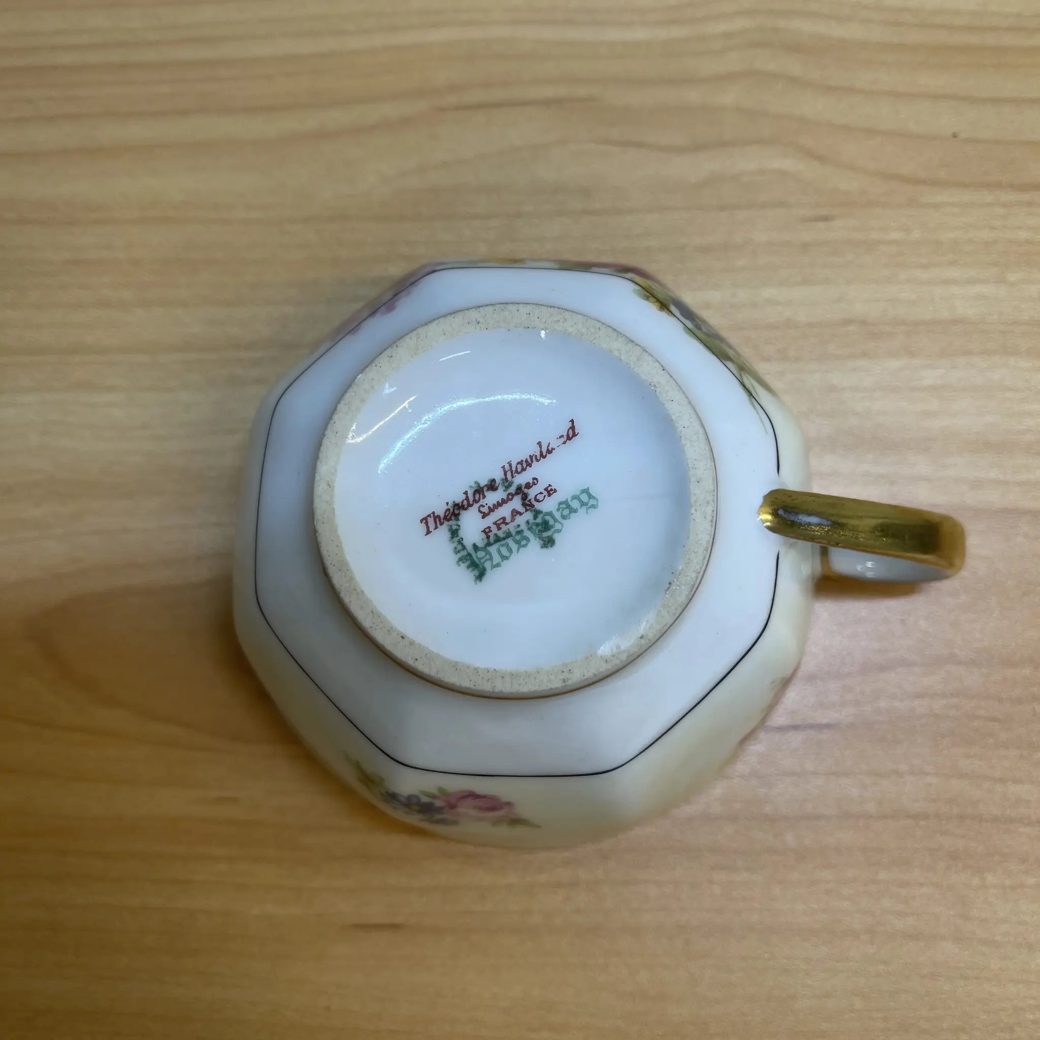 【アンティーク】 ティーカップ&ソーサー2P / Theodore Haviland (セオドア・アビランド) / Nosegay / 推定20C前中期 / 磁器 / フランス / ブーケ, 金彩