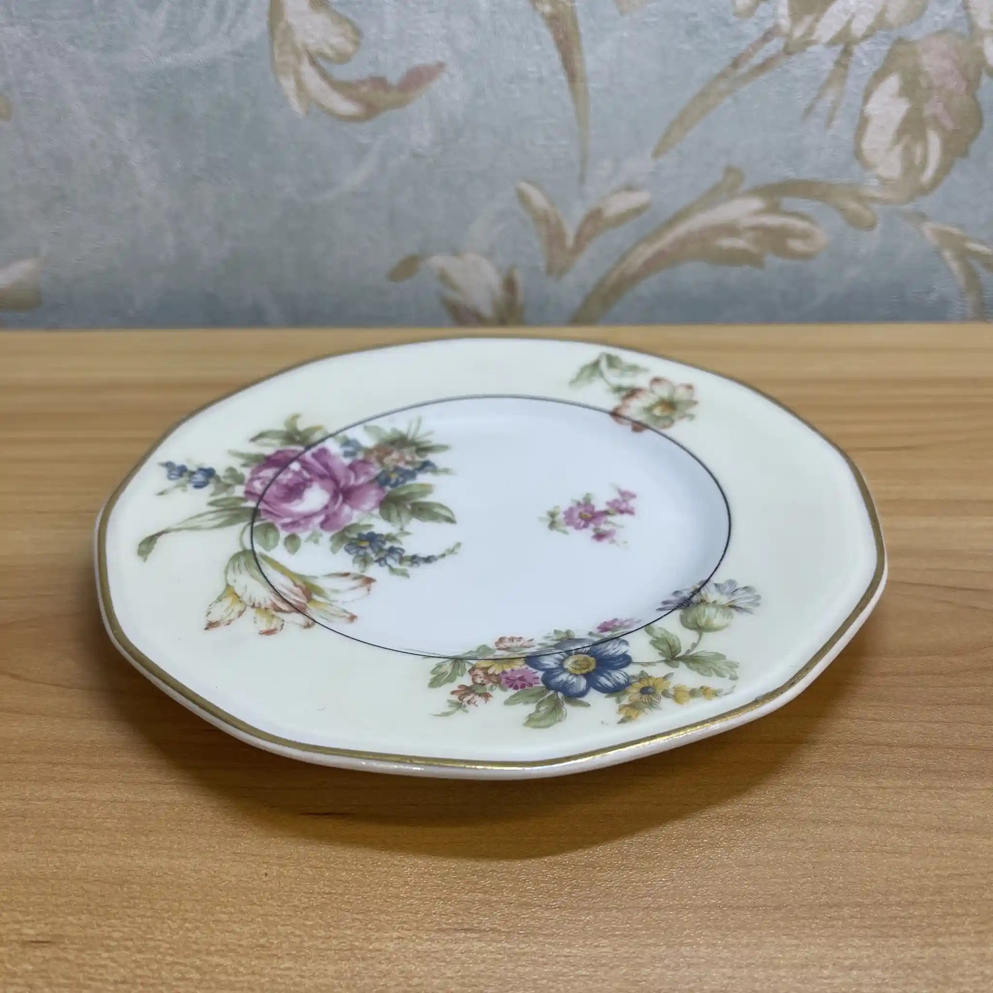 【アンティーク】 ティーカップ&ソーサー2P / Theodore Haviland (セオドア・アビランド) / Nosegay / 推定20C前中期 / 磁器 / フランス / ブーケ, 金彩