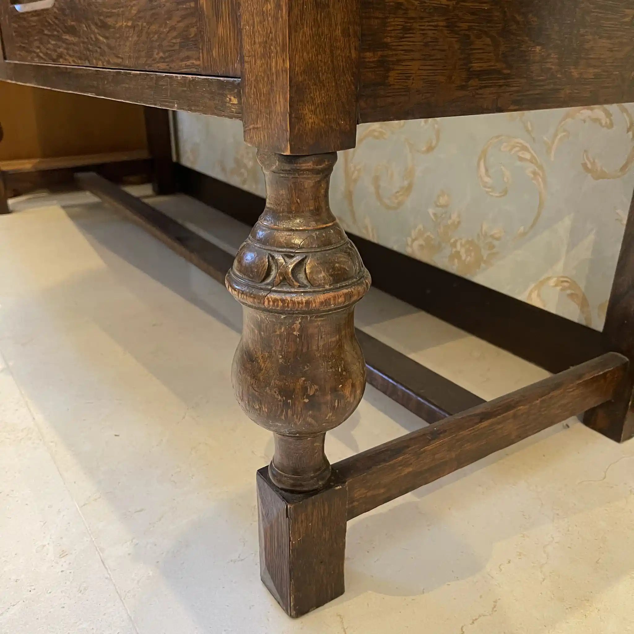 古董餐邊櫃 / 波旁腿 / 橡木 / 英國