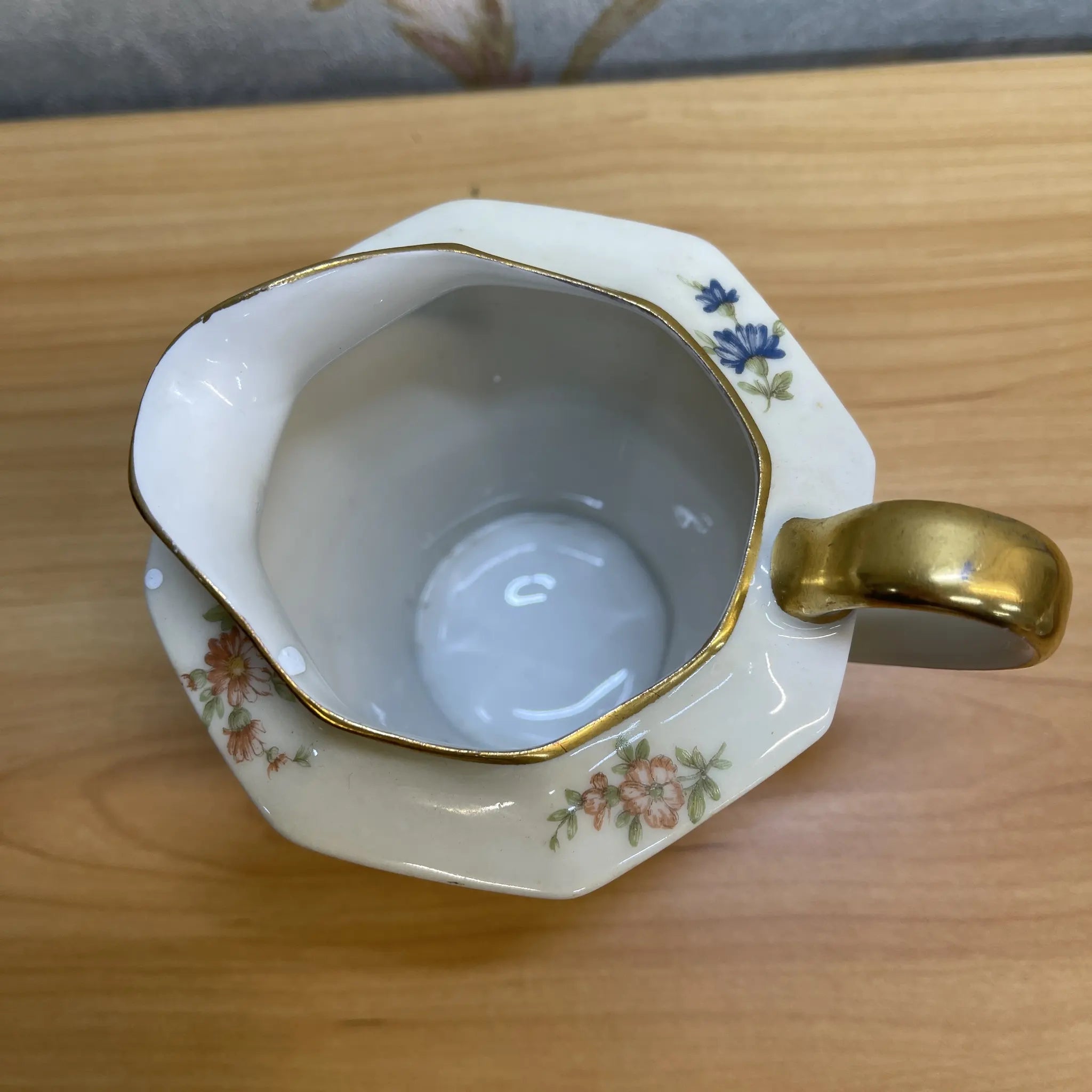 【アンティーク】 クリーマー (ミルクピッチャー) / Theodore Haviland (セオドア・アビランド) / Nosegay / 推定20C前中期 / 磁器 / フランス / ブーケ, 金彩