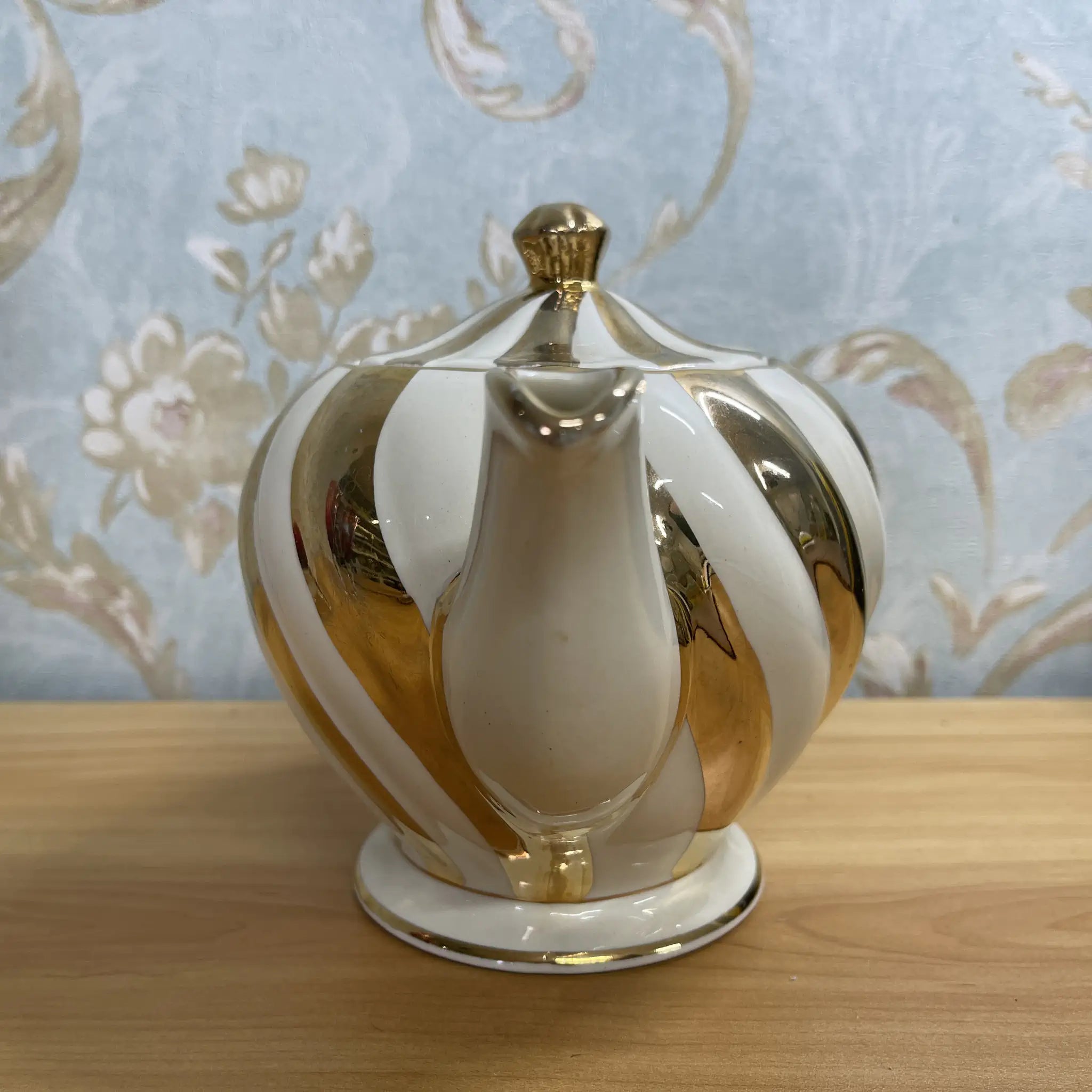 【リユース】 ティーポット / James Sadler & Sons / 推定20C後期 / 陶器 / イギリス