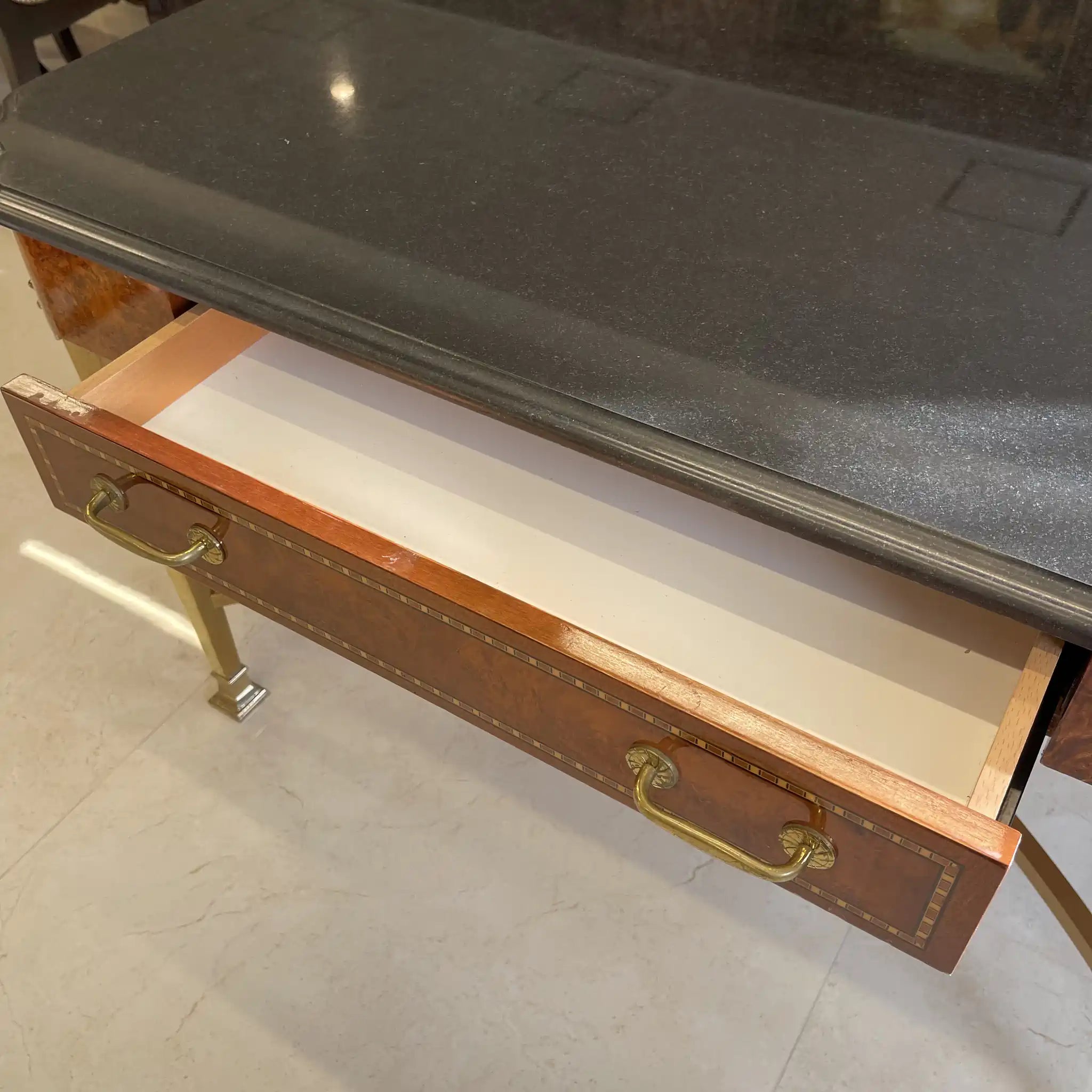 【アンティーク】 ダイニングテーブル /