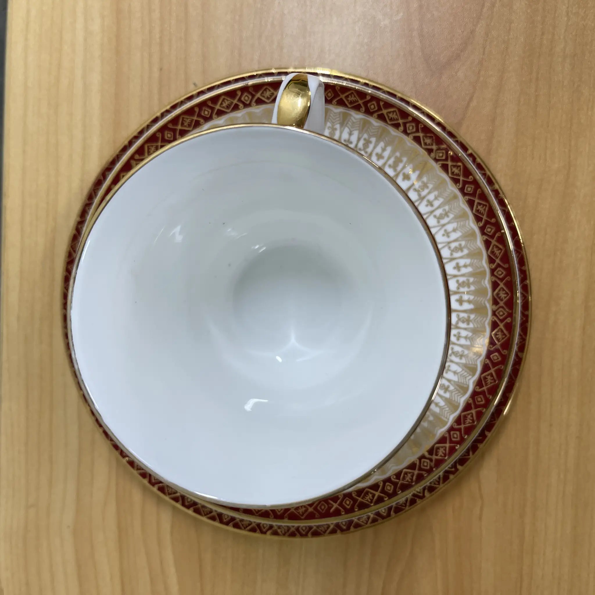 【复古】三重奏(c&s +甜点盘)2p / Royal Grafton / Majestic /估计20c中期/ Fine Bone China /英国/金彩