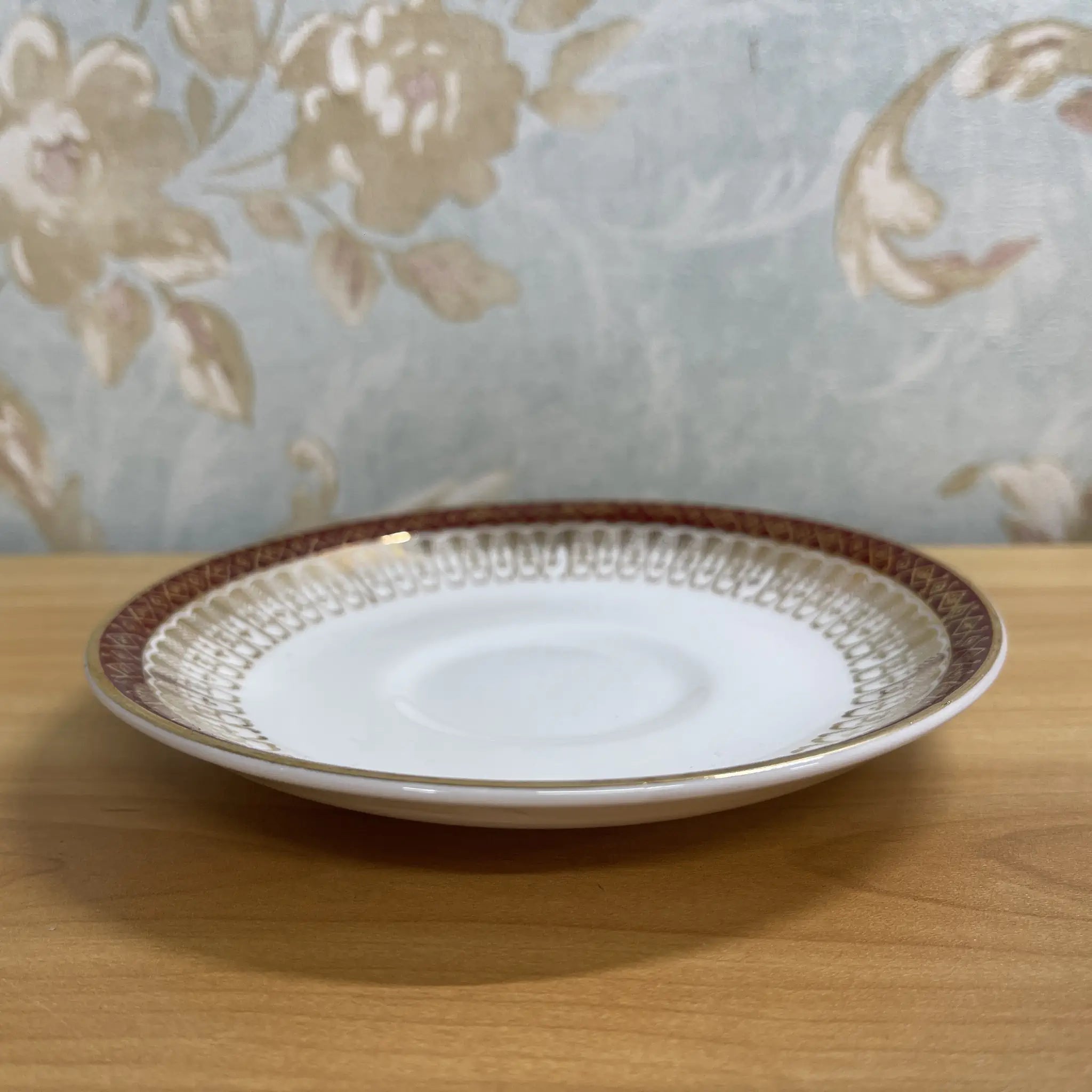 【复古】三重奏(c&s +甜点盘)2p / Royal Grafton / Majestic /估计20c中期/ Fine Bone China /英国/金彩
