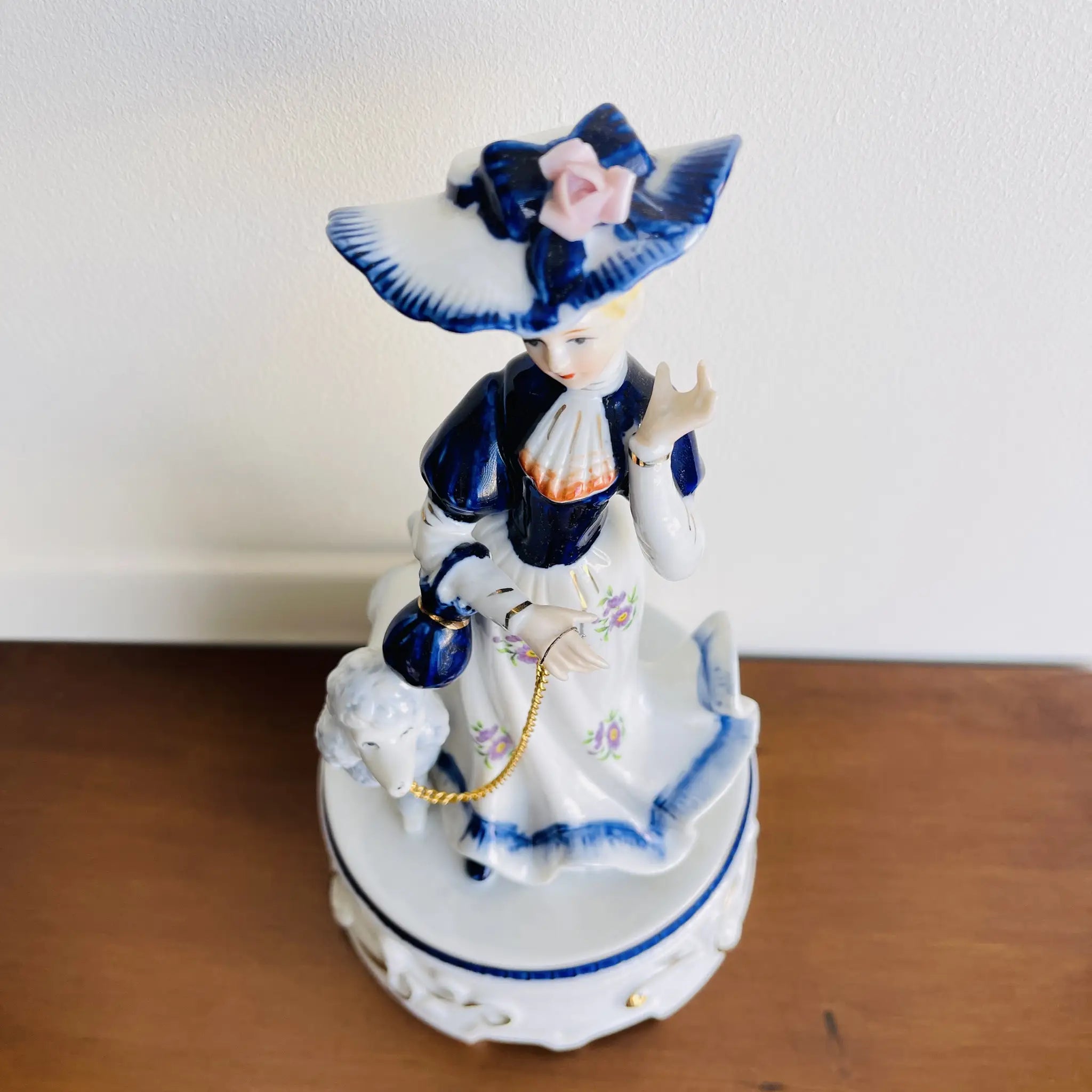 【リユース】 フィギュリンオルゴール人形 / ドマン(Demain) / コバルト人形シリーズ / 1980年頃 / 陶器 / イタリア / 補修あり