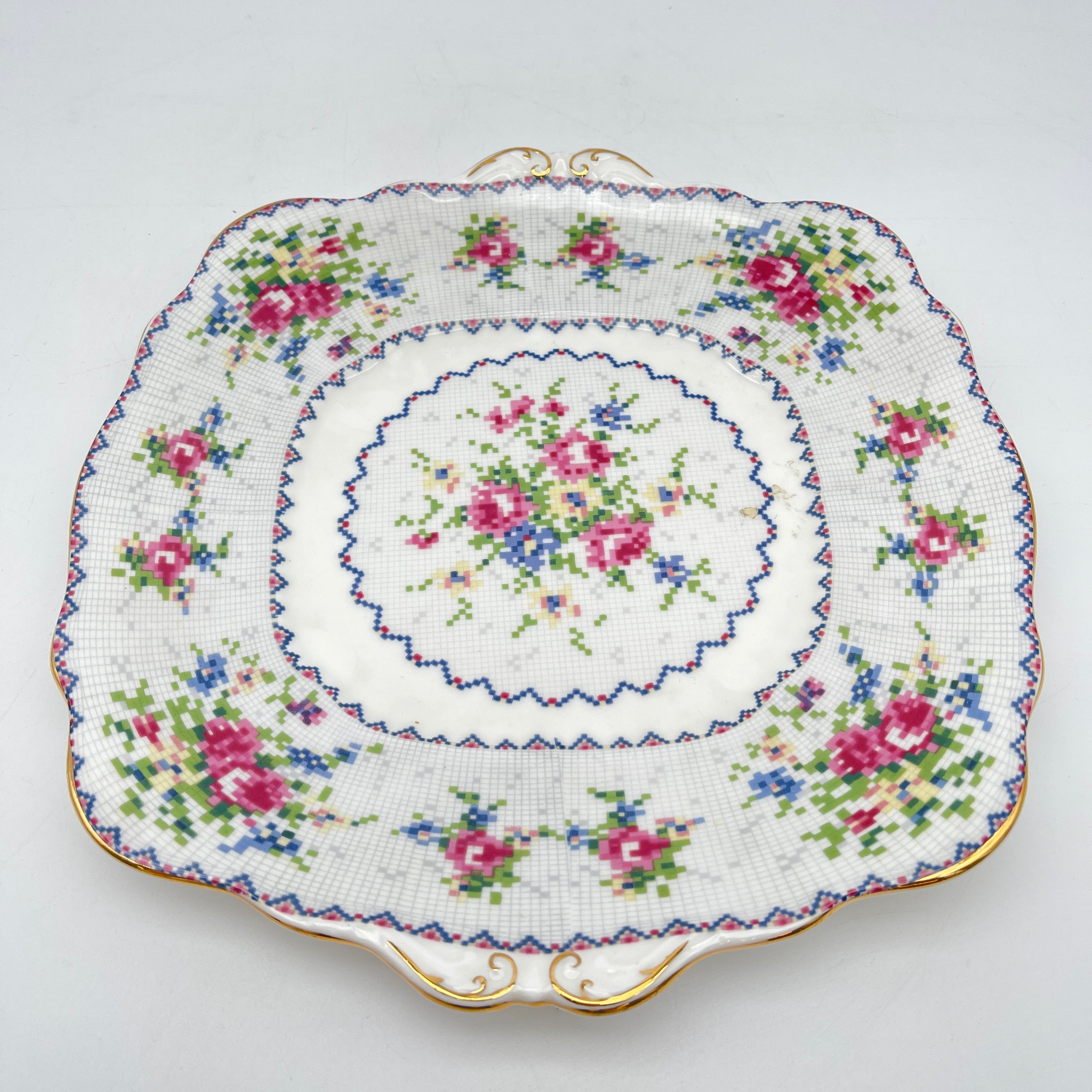 【复古】方形盘子/ Royal Albert / Petit Point /估计1930-70s / Bone China /英国/小波湾风