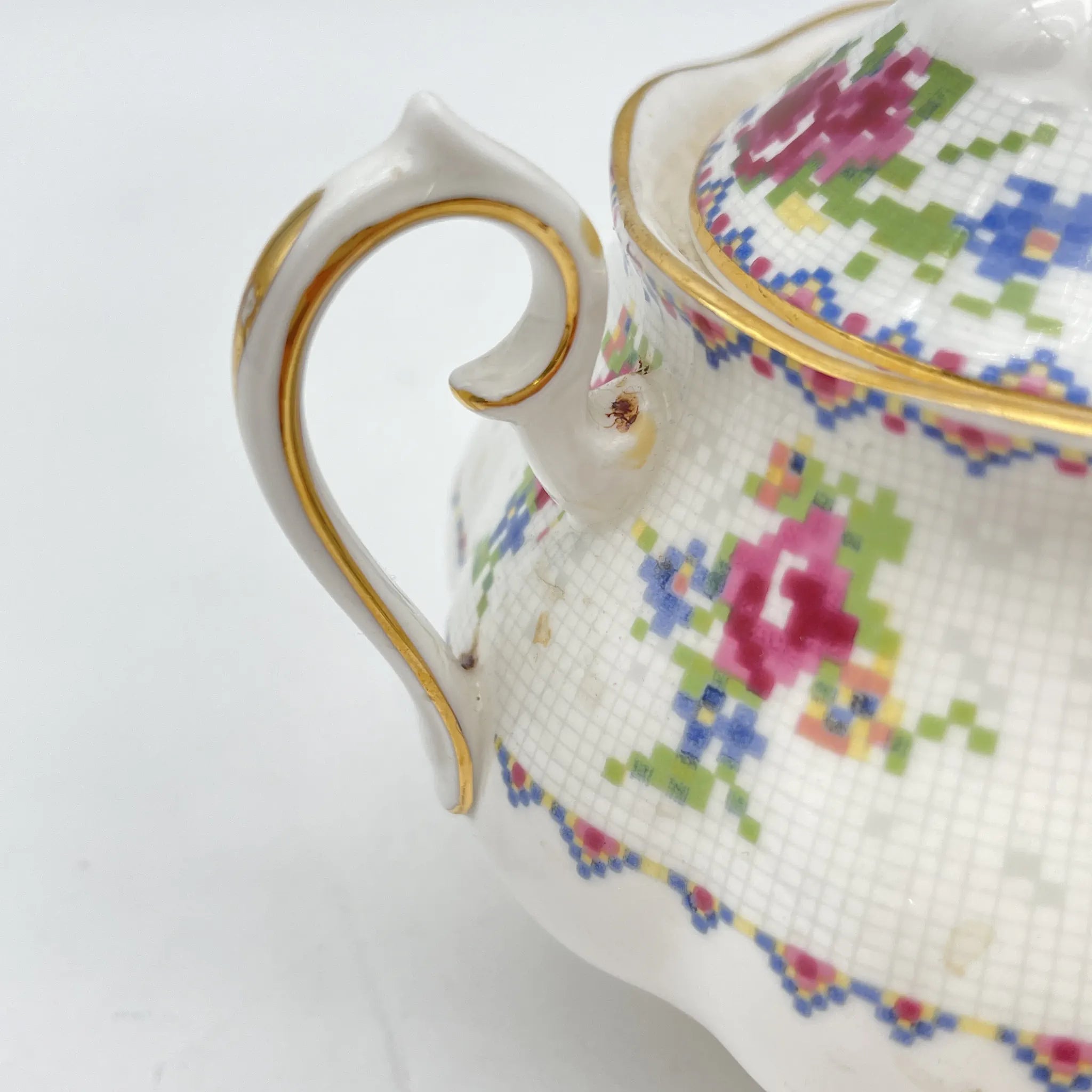 【复古】糖碗(糖罐)/ Royal Albert / Petit Point /估计1930-70s / Bone China /英国/小波湾风