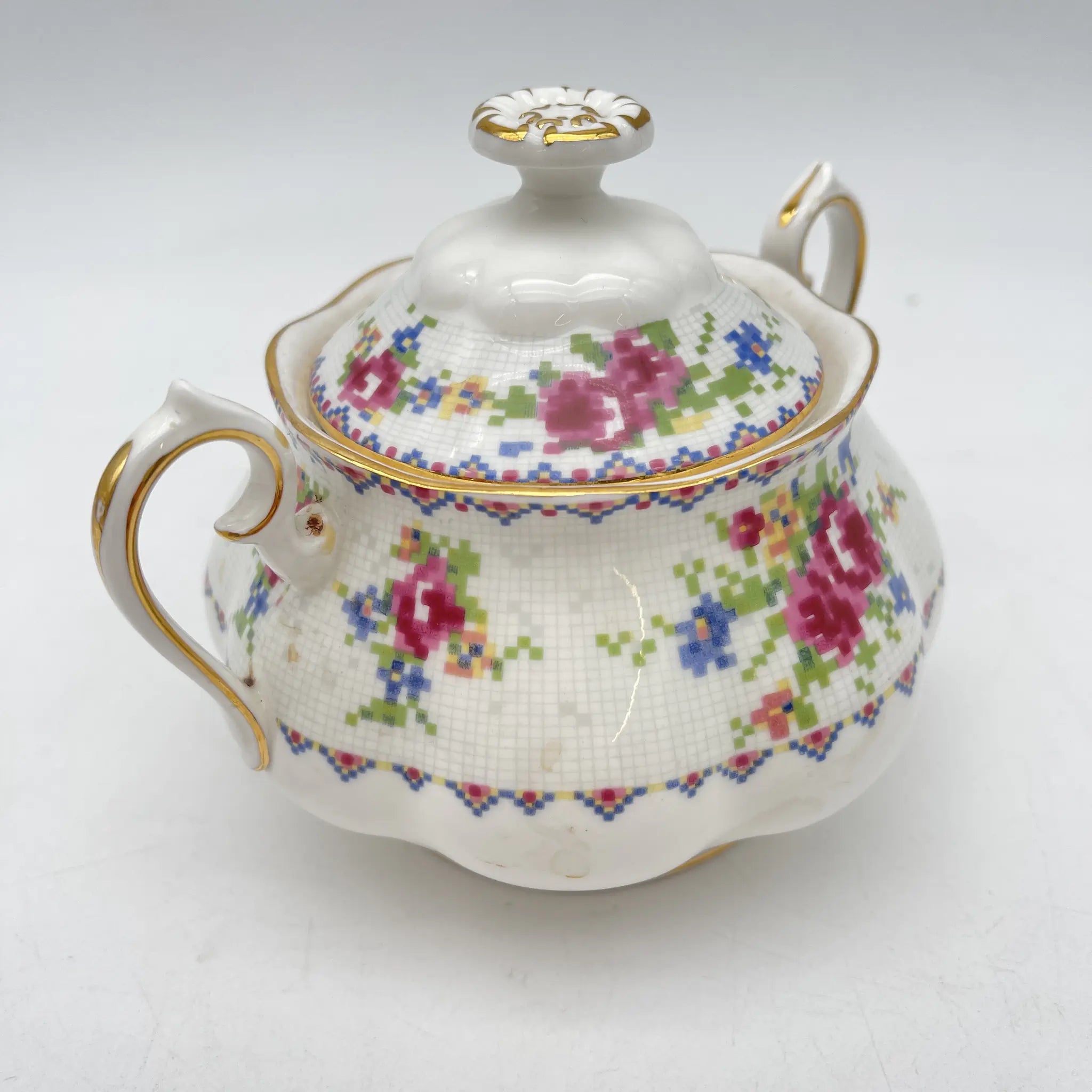 【复古】糖碗(糖罐)/ Royal Albert / Petit Point /估计1930-70s / Bone China /英国/小波湾风